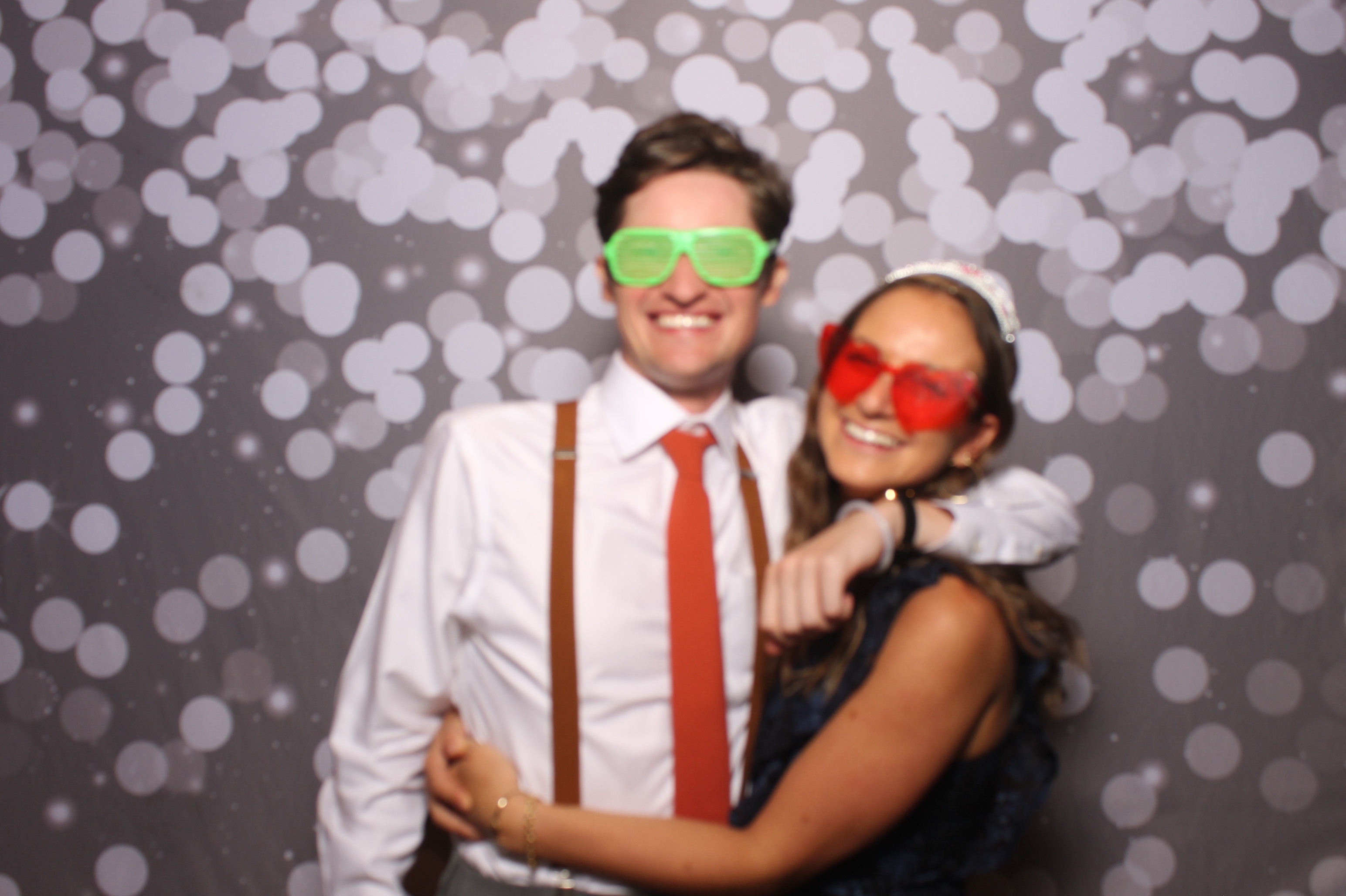 Ellen & Eli | View more photos from the event at gallery.photoboothcincy.com/u/PhotoBoothCincy/Ellen-Eli