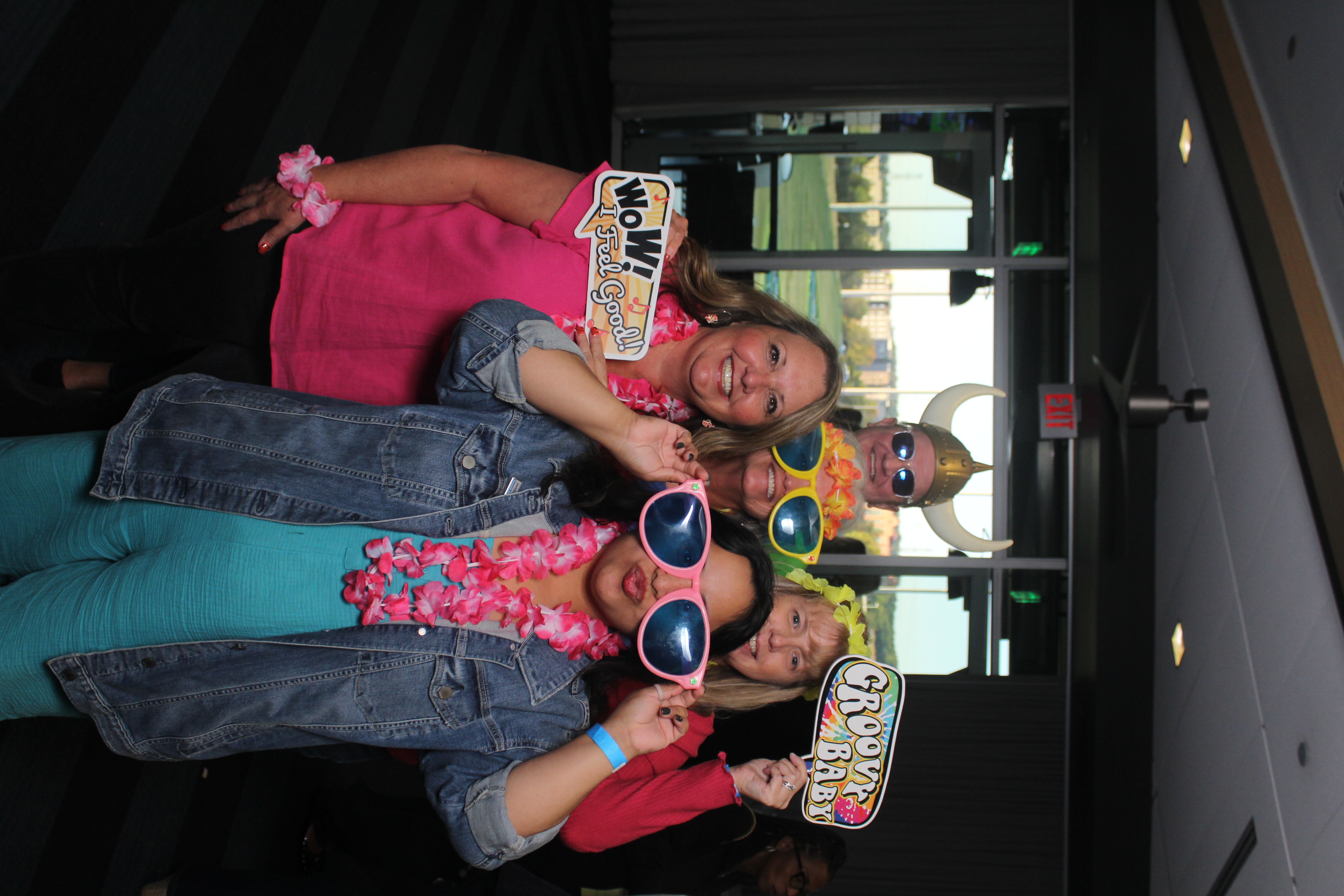 Employee Appreciation Tour | View more photos from the event at gallery.photoboothcincy.com/u/PhotoBoothCincy/Employee-Appreciation-Tour