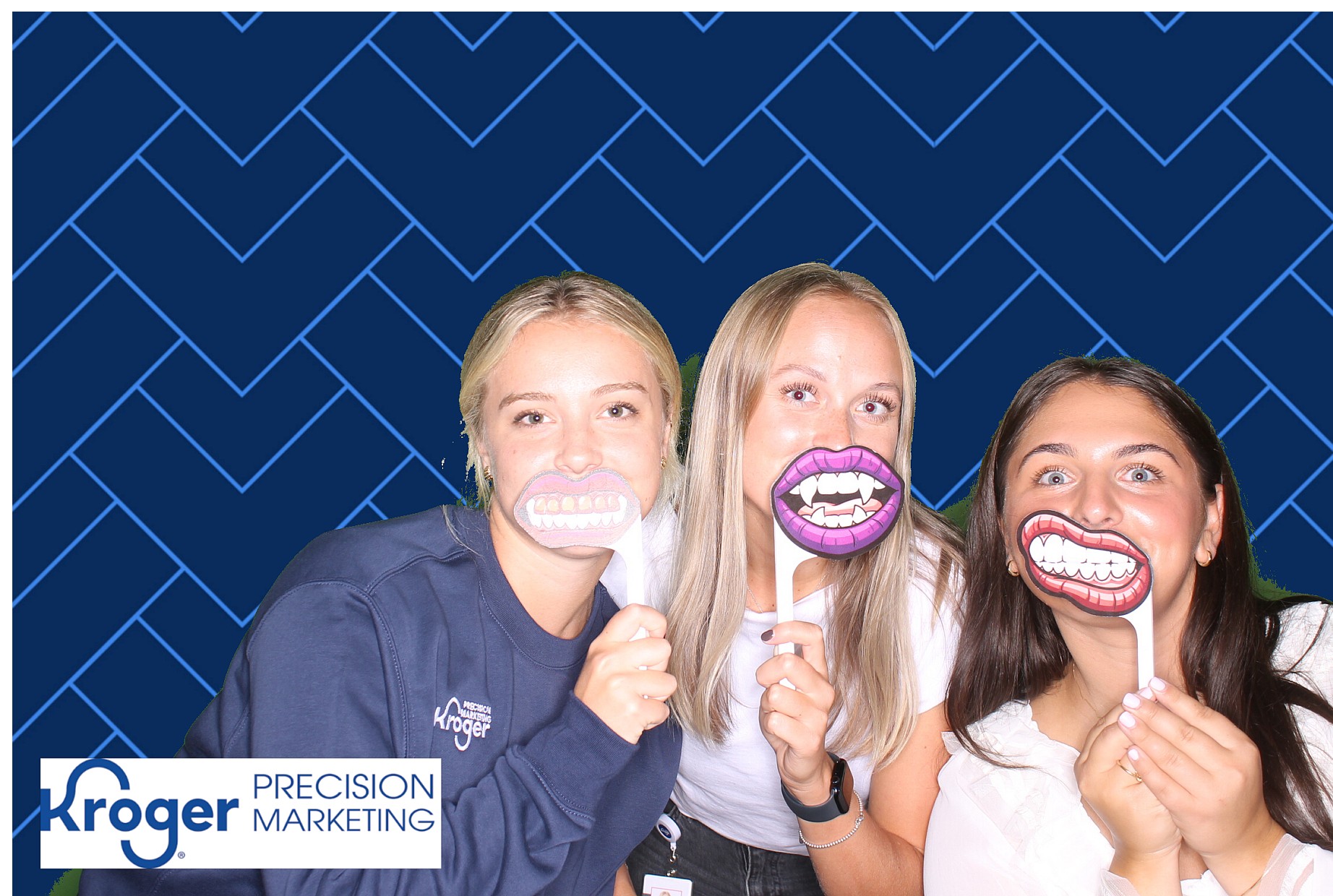 Employee Celebration! | View more photos from the event at gallery.photoboothcincy.com/u/PhotoBoothCincy/Employee-Celebration