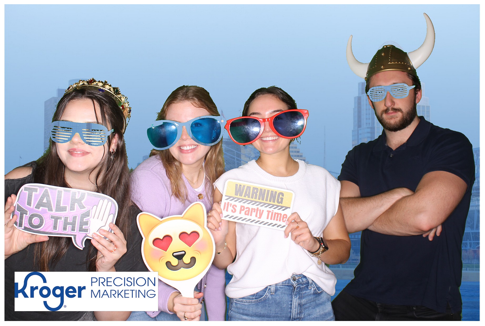 Employee Celebration! | View more photos from the event at gallery.photoboothcincy.com/u/PhotoBoothCincy/Employee-Celebration