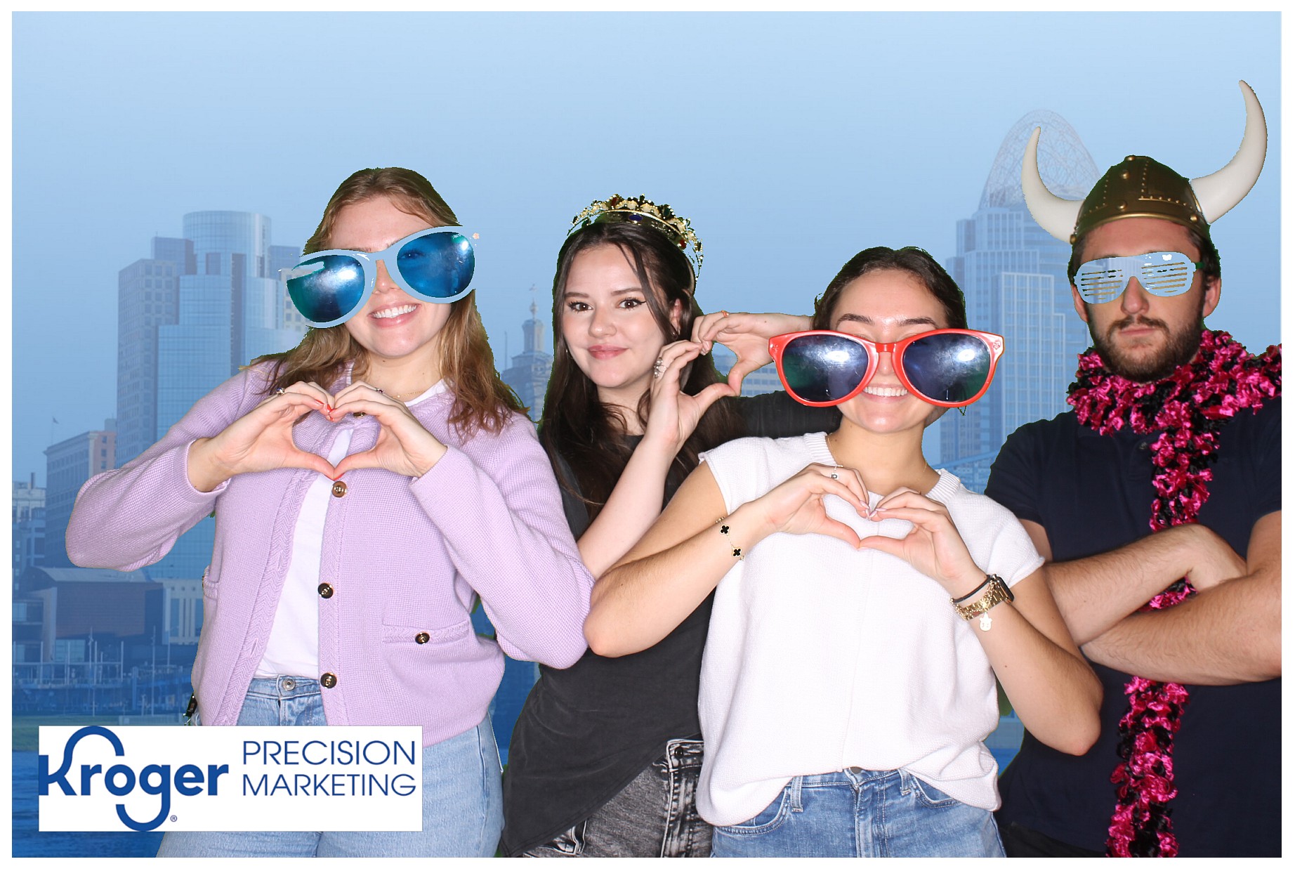 Employee Celebration! | View more photos from the event at gallery.photoboothcincy.com/u/PhotoBoothCincy/Employee-Celebration