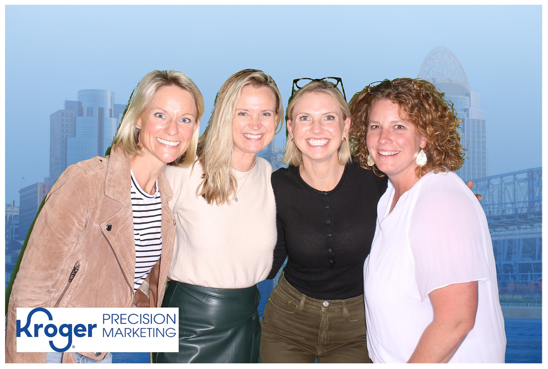 Employee Celebration! | View more photos from the event at gallery.photoboothcincy.com/u/PhotoBoothCincy/Employee-Celebration