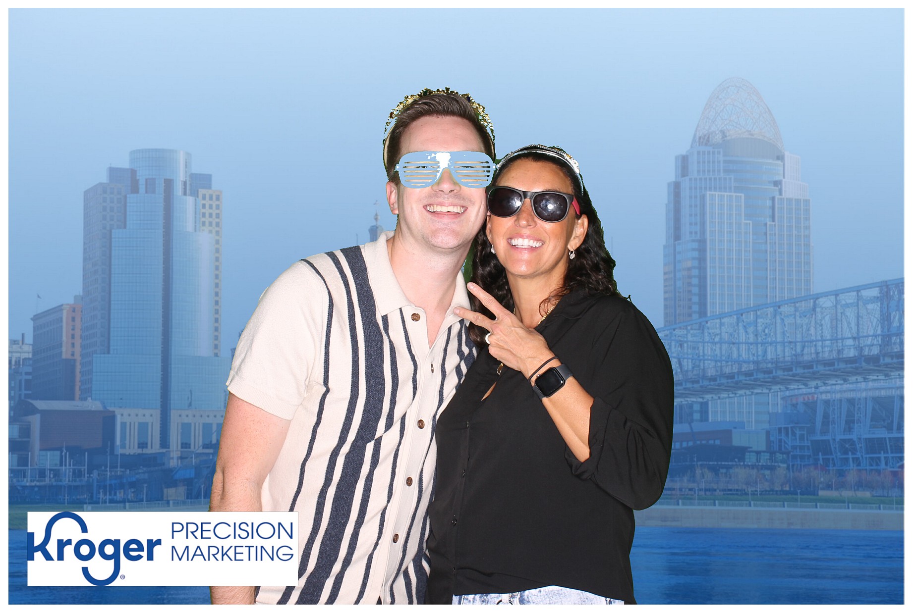 Employee Celebration! | View more photos from the event at gallery.photoboothcincy.com/u/PhotoBoothCincy/Employee-Celebration
