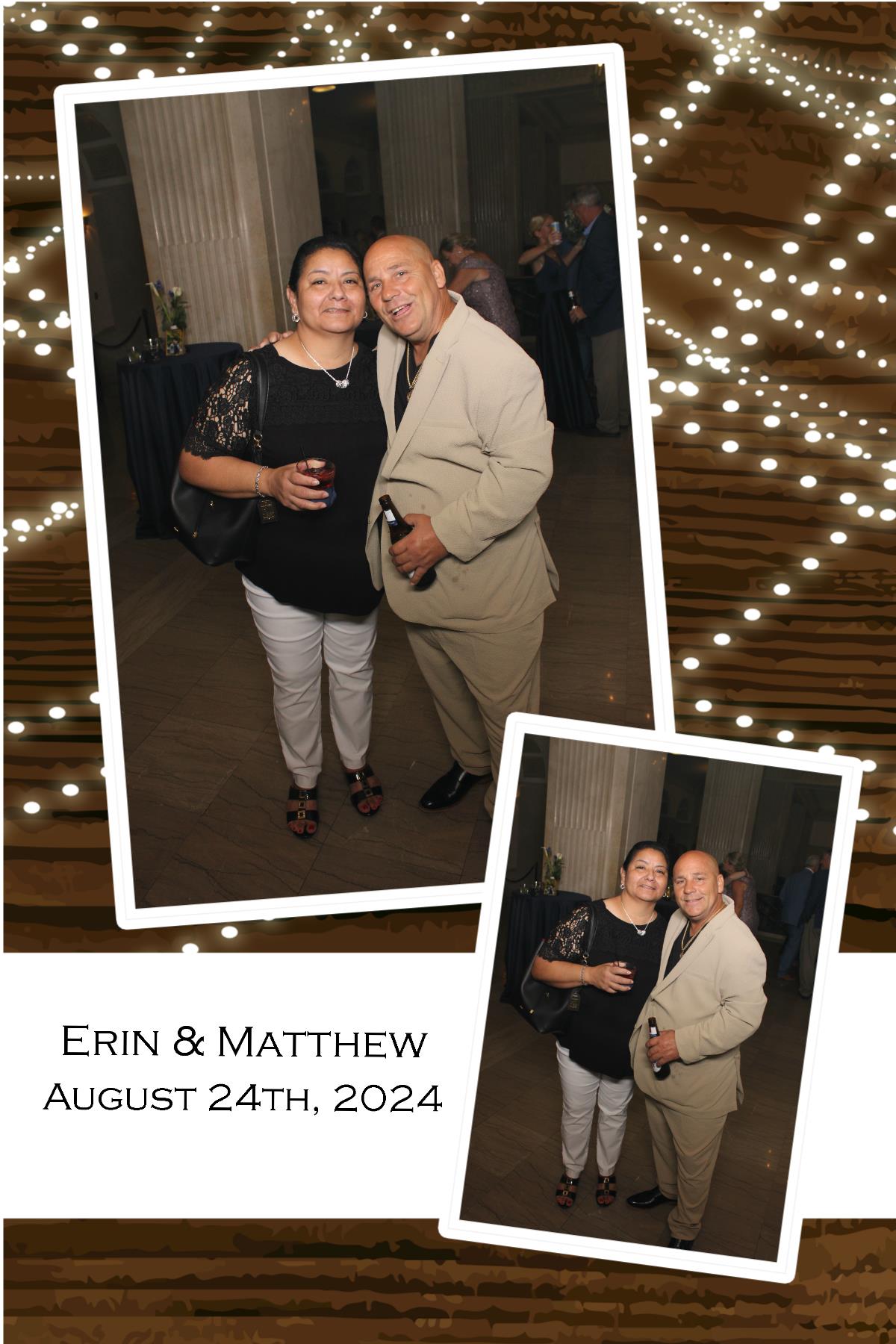 Erin & Matt  | View more photos from the event at gallery.photoboothcincy.com/u/PhotoBoothCincy/Erin-Matt
