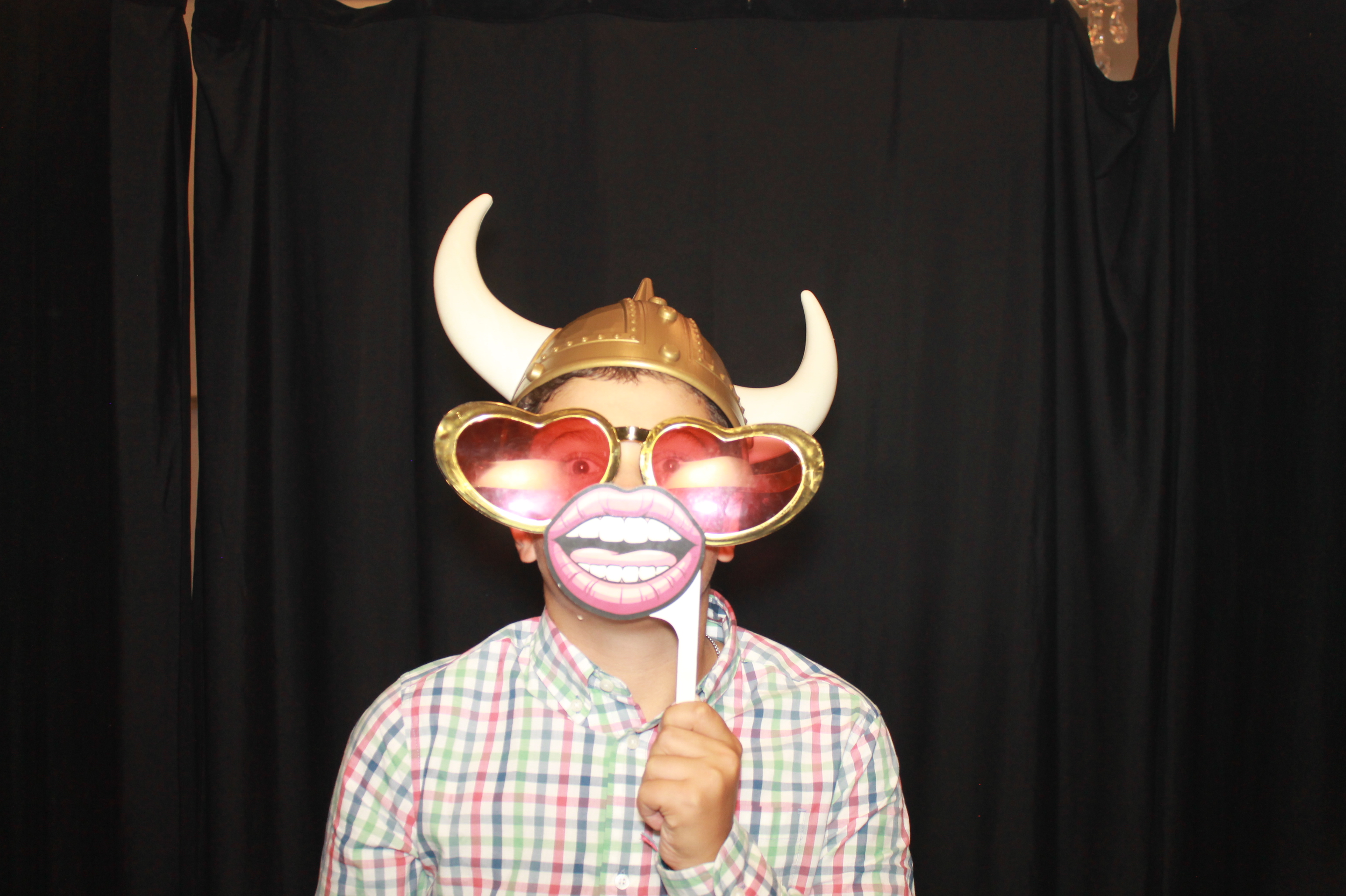 Ernie is 80 | View more photos from the event at gallery.photoboothcincy.com/u/PhotoBoothCincy/Ernie-is-80