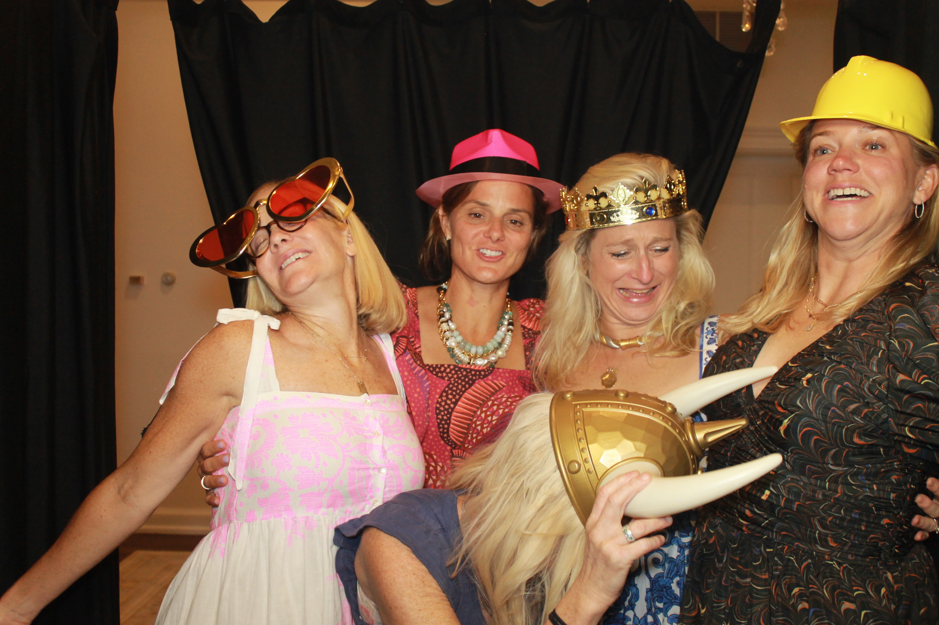 Ernie is 80 | View more photos from the event at gallery.photoboothcincy.com/u/PhotoBoothCincy/Ernie-is-80