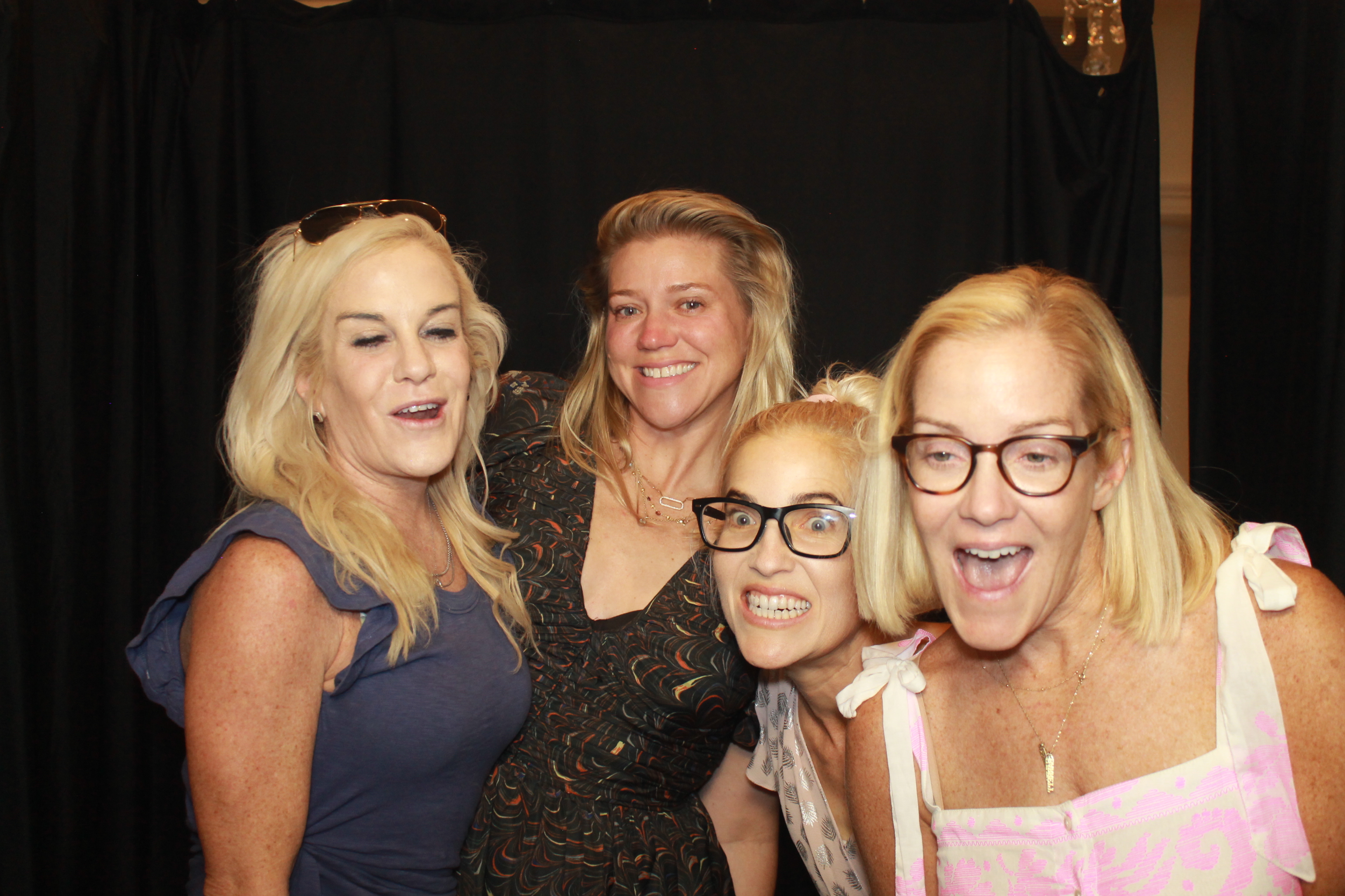 Ernie is 80 | View more photos from the event at gallery.photoboothcincy.com/u/PhotoBoothCincy/Ernie-is-80