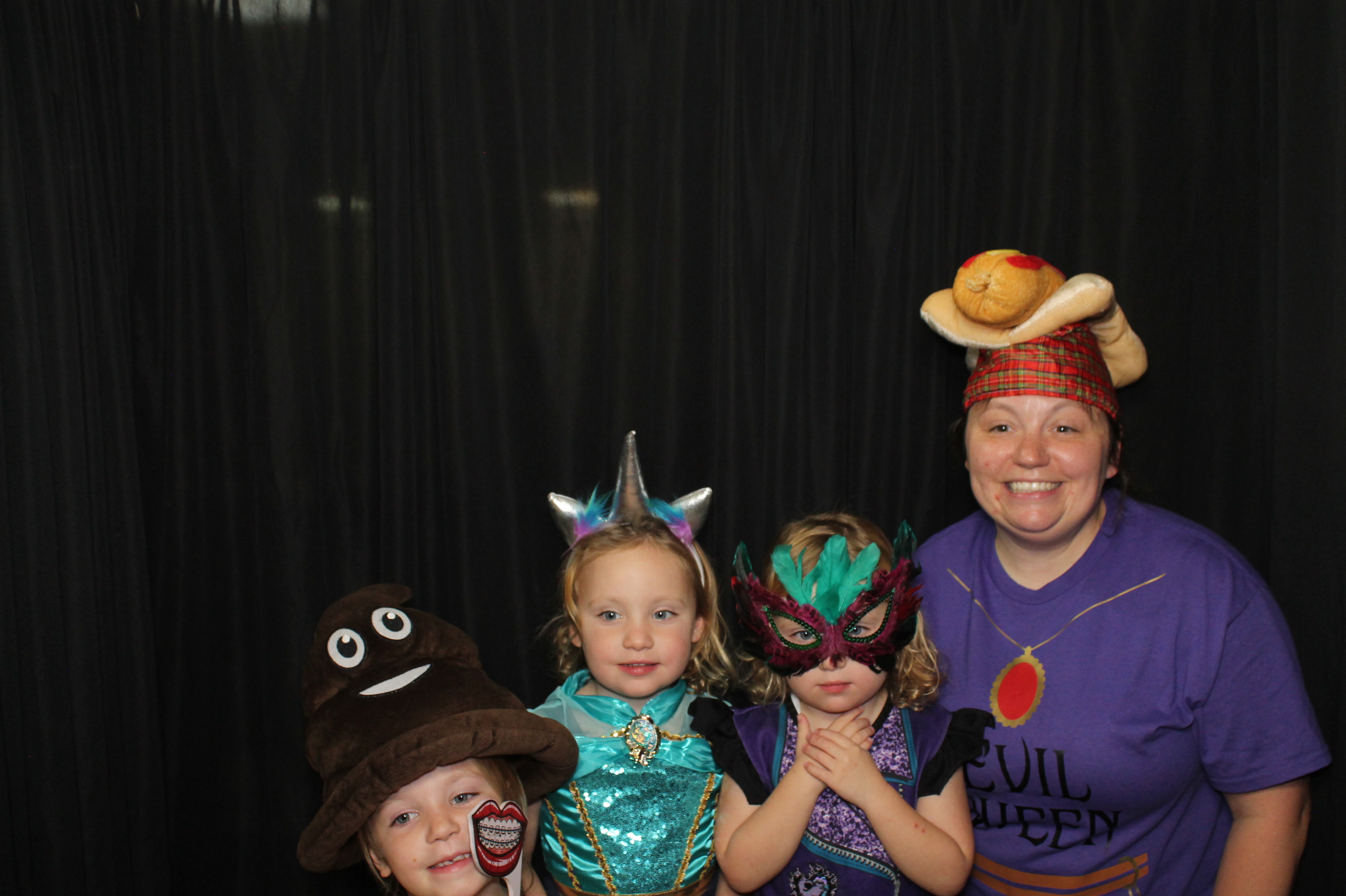 Fall Fest | View more photos from the event at gallery.photoboothcincy.com/u/PhotoBoothCincy/Fall-Fest