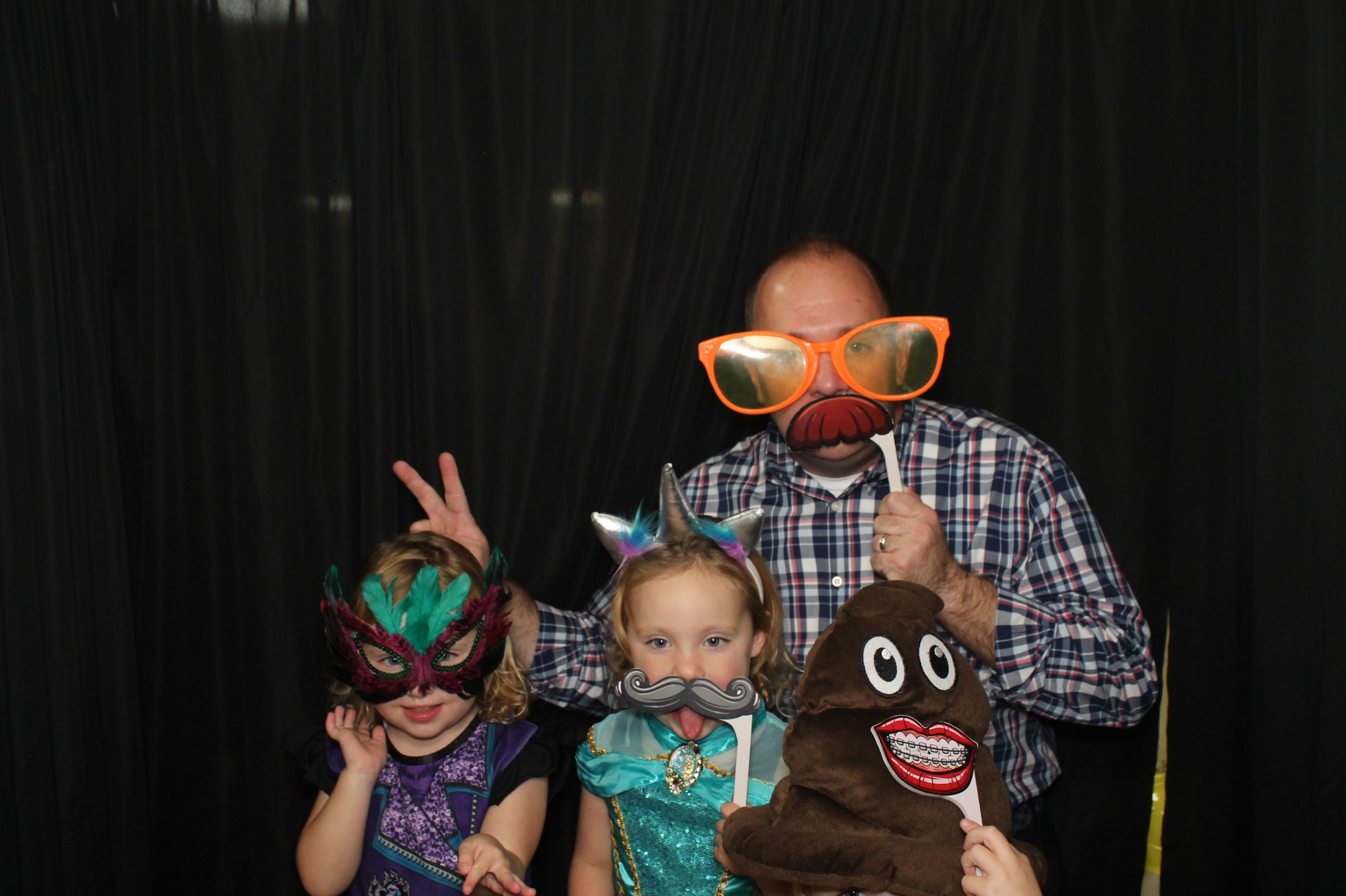 Fall Fest | View more photos from the event at gallery.photoboothcincy.com/u/PhotoBoothCincy/Fall-Fest