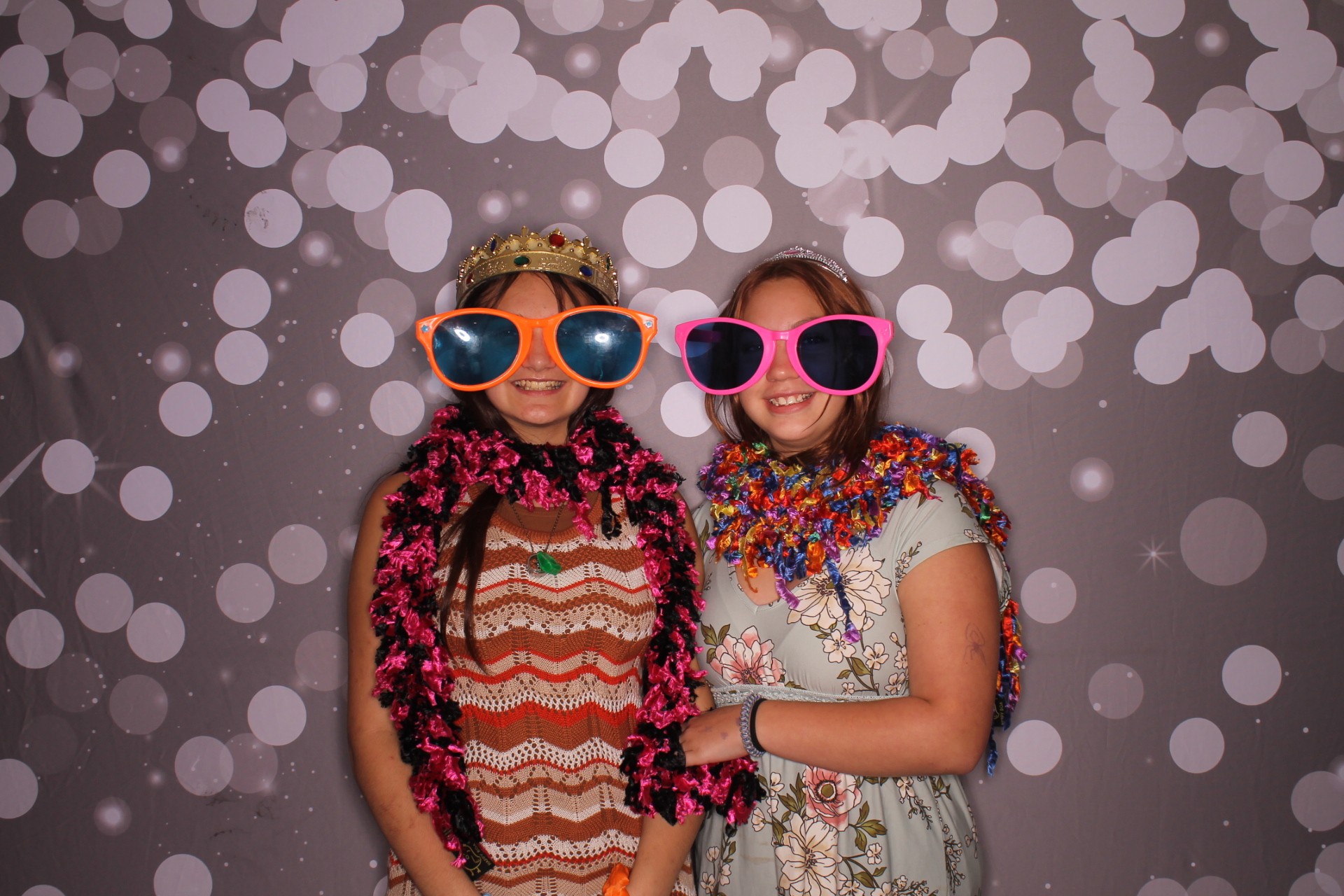 Friend Sunday | View more photos from the event at gallery.photoboothcincy.com/u/PhotoBoothCincy/Friend-Sunday-0