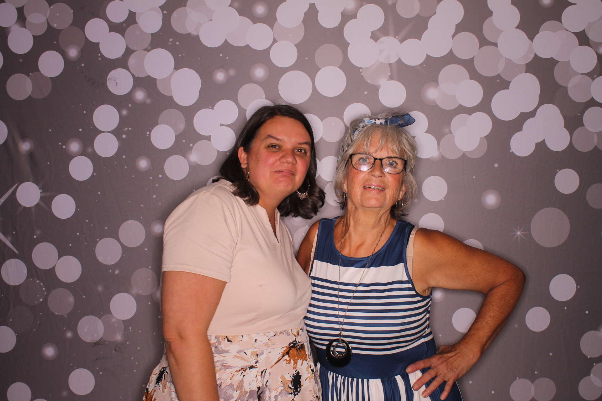 Friend Sunday | View more photos from the event at gallery.photoboothcincy.com/u/PhotoBoothCincy/Friend-Sunday-0