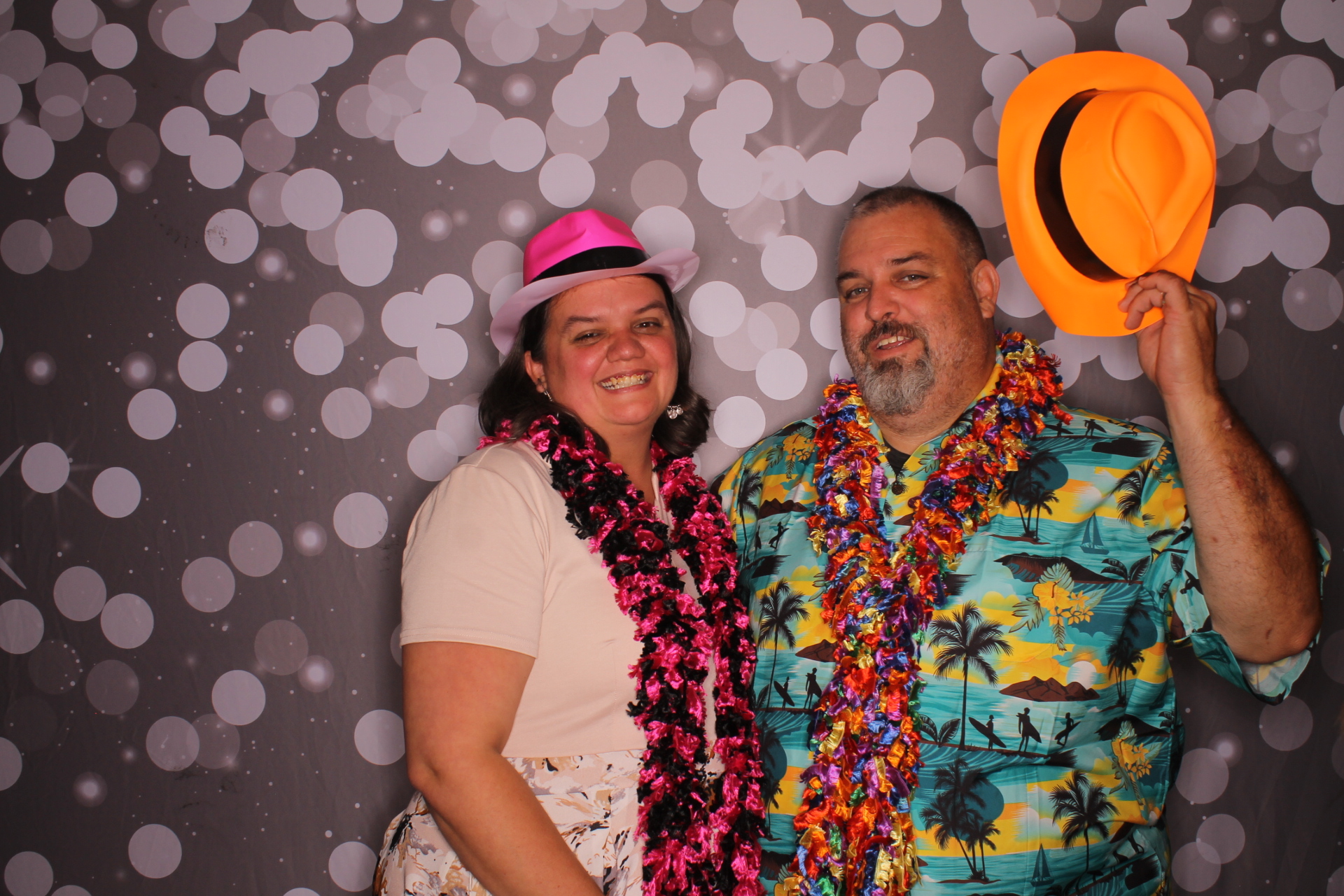 Friend Sunday | View more photos from the event at gallery.photoboothcincy.com/u/PhotoBoothCincy/Friend-Sunday-0