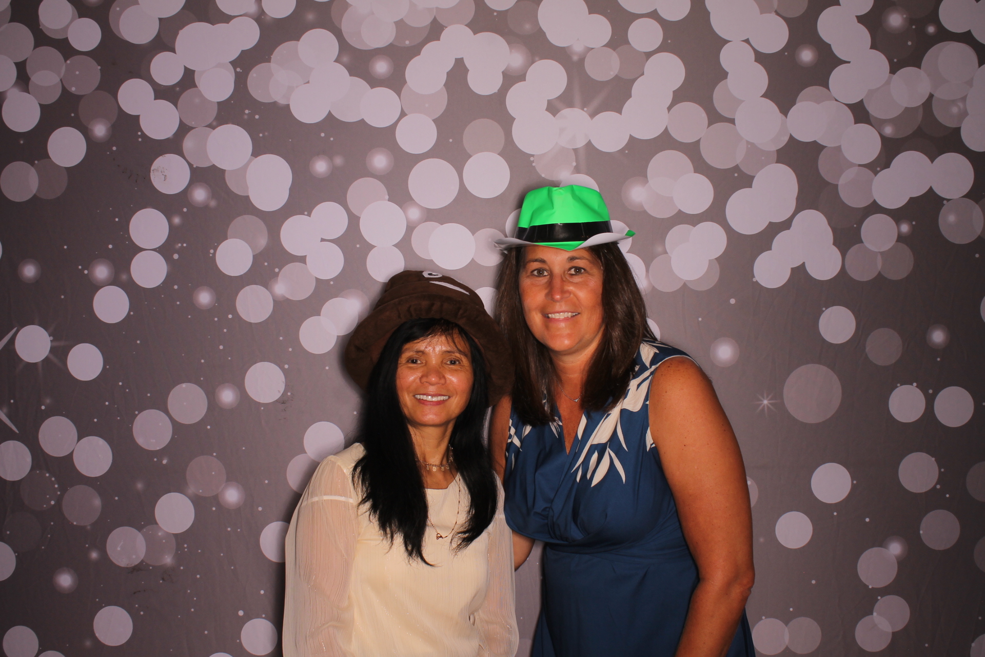 Friend Sunday | View more photos from the event at gallery.photoboothcincy.com/u/PhotoBoothCincy/Friend-Sunday-0