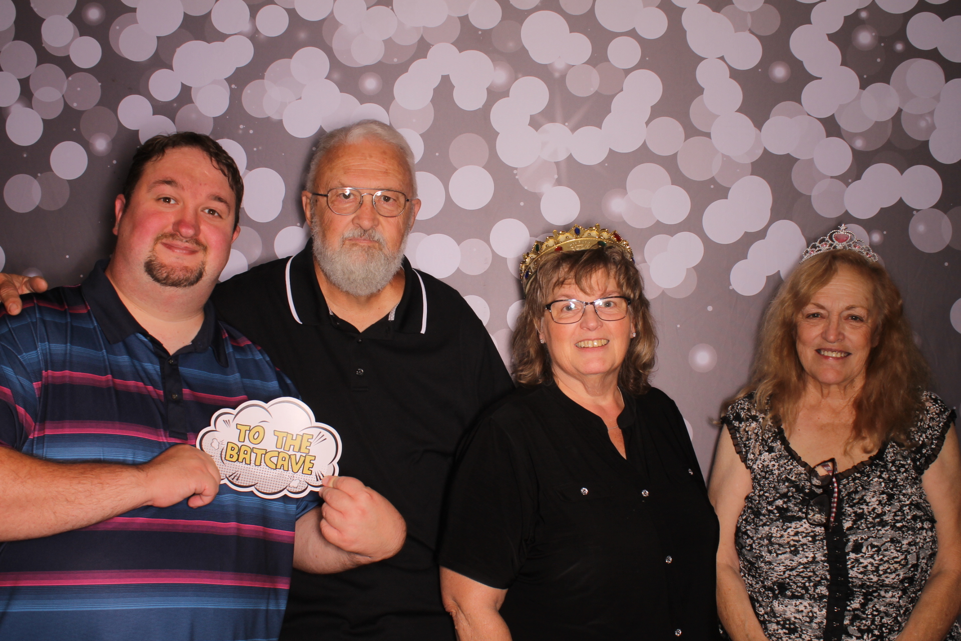 Friend Sunday | View more photos from the event at gallery.photoboothcincy.com/u/PhotoBoothCincy/Friend-Sunday-0