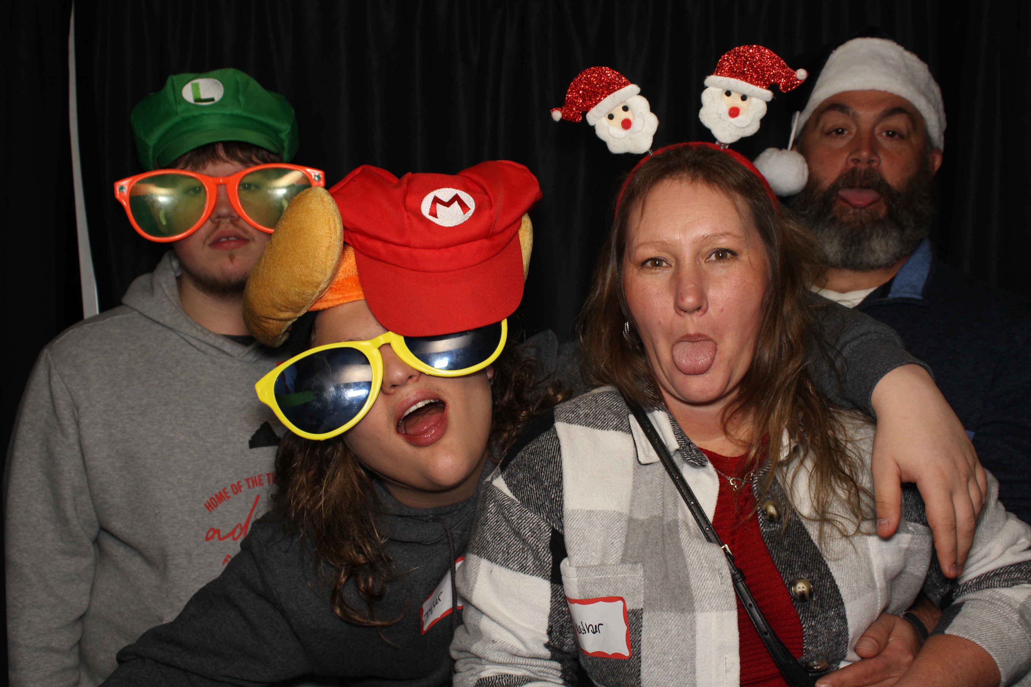GCD Christmas Party | View more photos from the event at gallery.photoboothcincy.com/u/PhotoBoothCincy/GCD-Christmas-Party