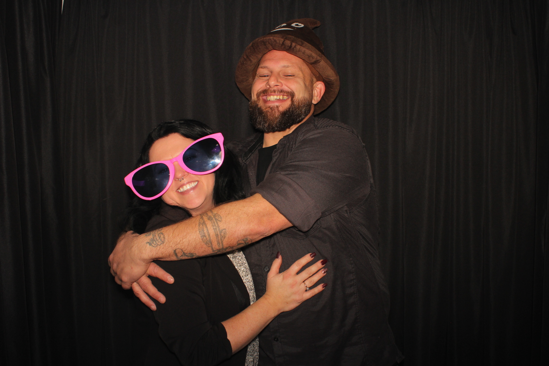 GE Holiday Party  | View more photos from the event at gallery.photoboothcincy.com/u/PhotoBoothCincy/GE-Holiday-Party