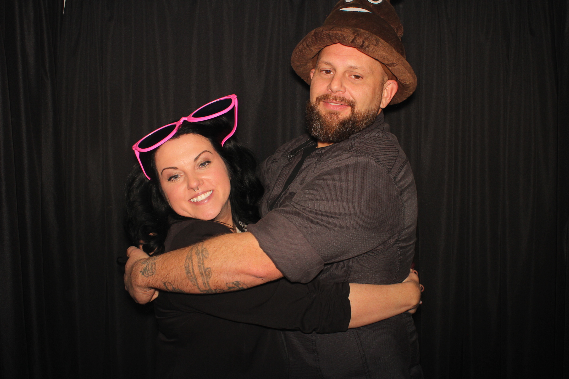 GE Holiday Party  | View more photos from the event at gallery.photoboothcincy.com/u/PhotoBoothCincy/GE-Holiday-Party