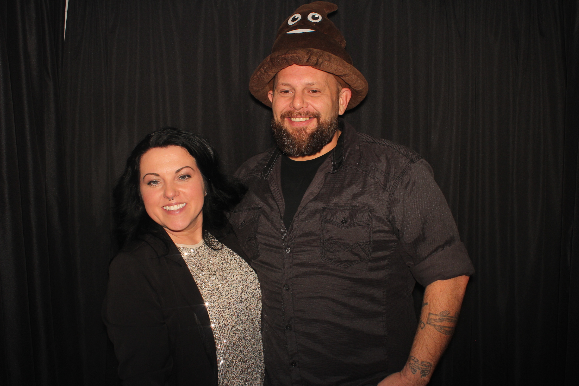 GE Holiday Party  | View more photos from the event at gallery.photoboothcincy.com/u/PhotoBoothCincy/GE-Holiday-Party