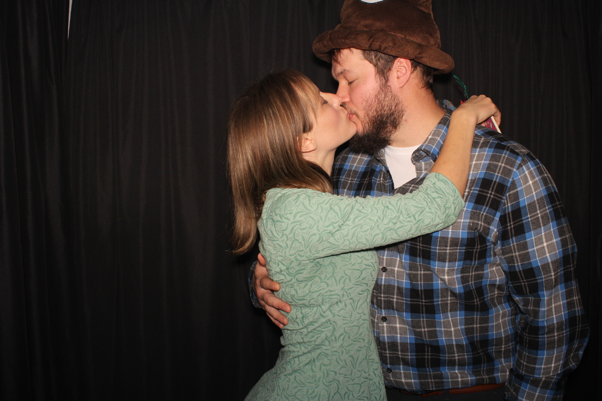 GE Holiday Party  | View more photos from the event at gallery.photoboothcincy.com/u/PhotoBoothCincy/GE-Holiday-Party