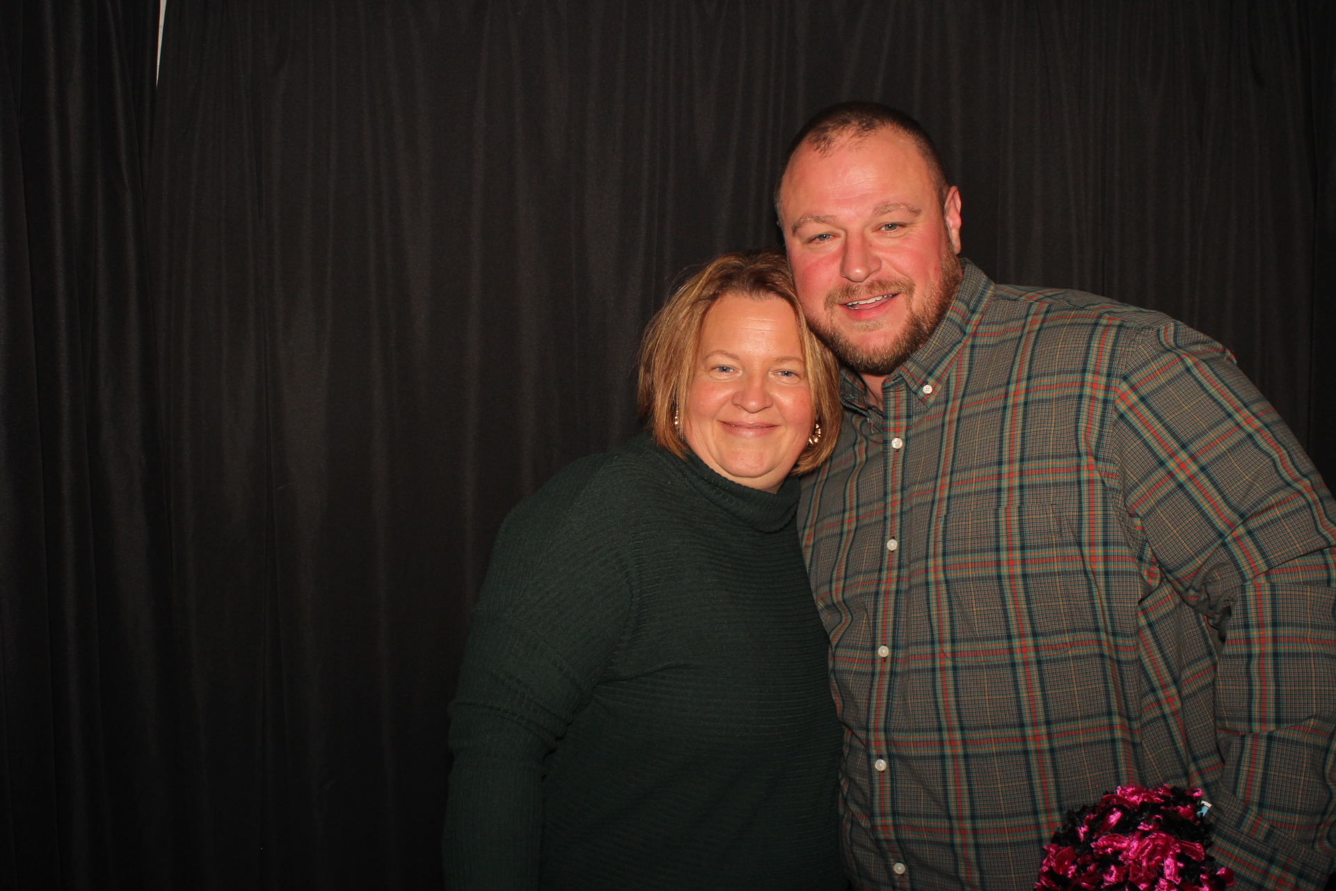 GE Holiday Party  | View more photos from the event at gallery.photoboothcincy.com/u/PhotoBoothCincy/GE-Holiday-Party