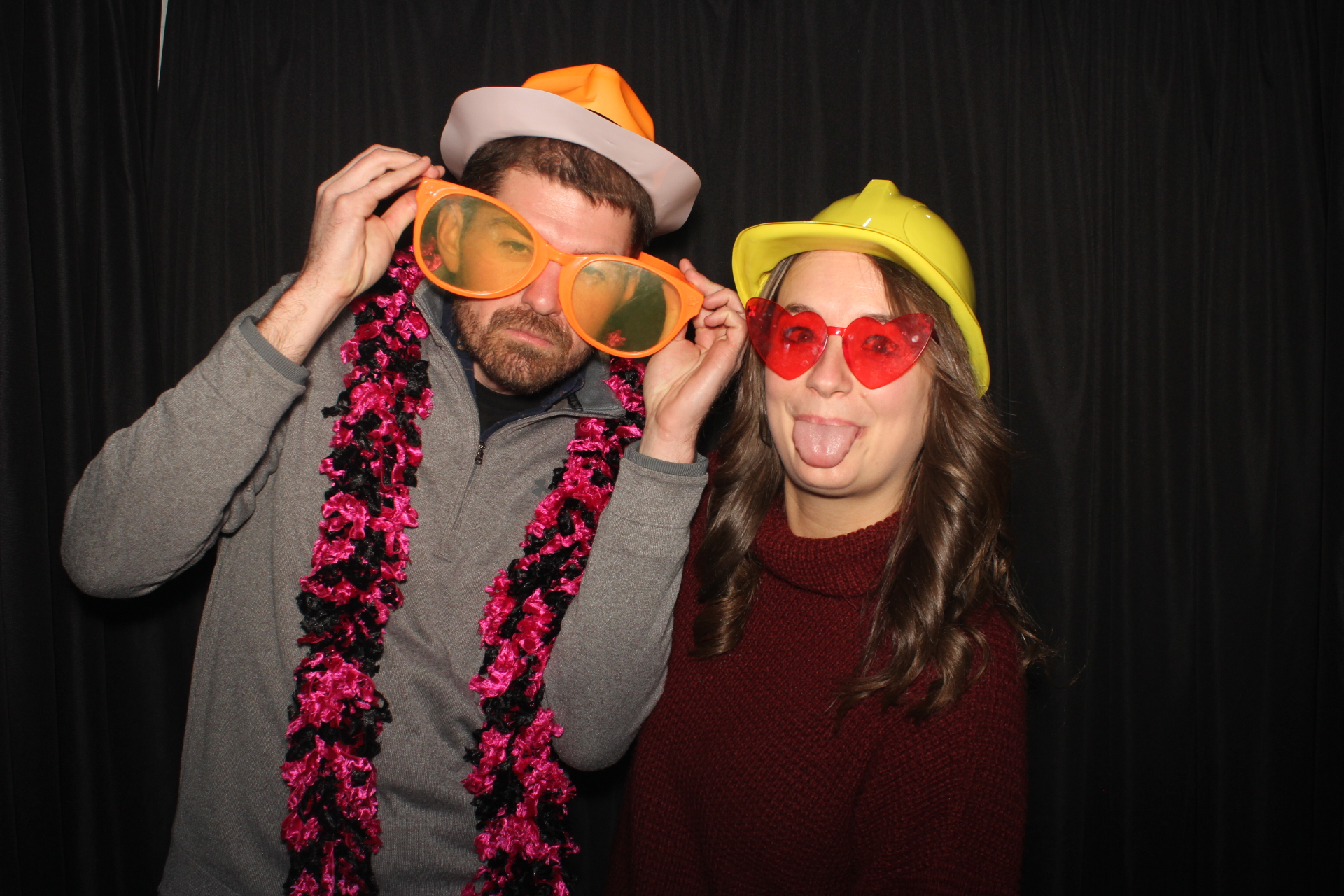 GE Holiday Party  | View more photos from the event at gallery.photoboothcincy.com/u/PhotoBoothCincy/GE-Holiday-Party
