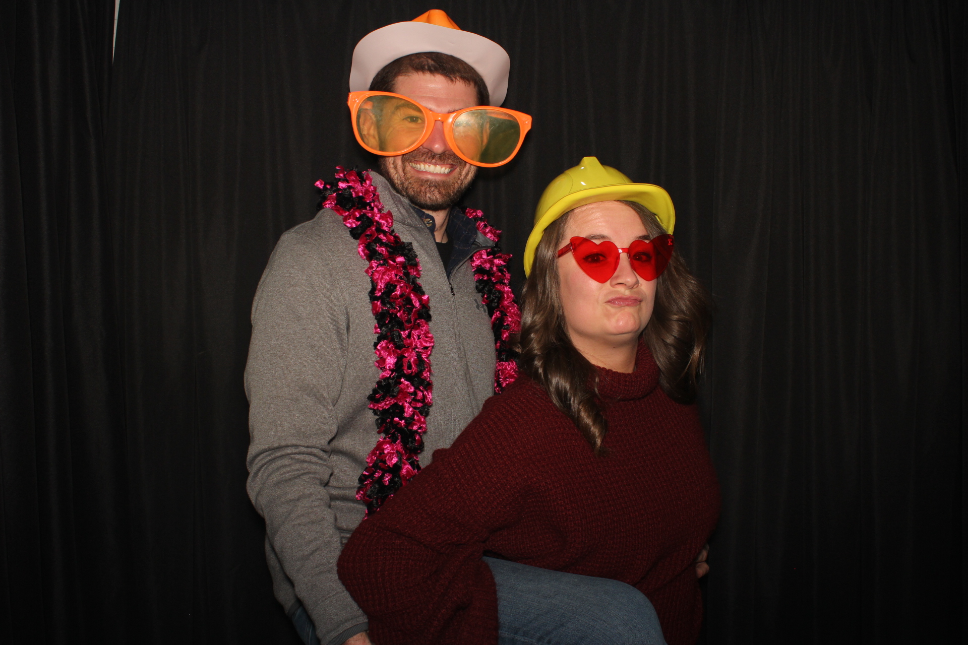GE Holiday Party  | View more photos from the event at gallery.photoboothcincy.com/u/PhotoBoothCincy/GE-Holiday-Party