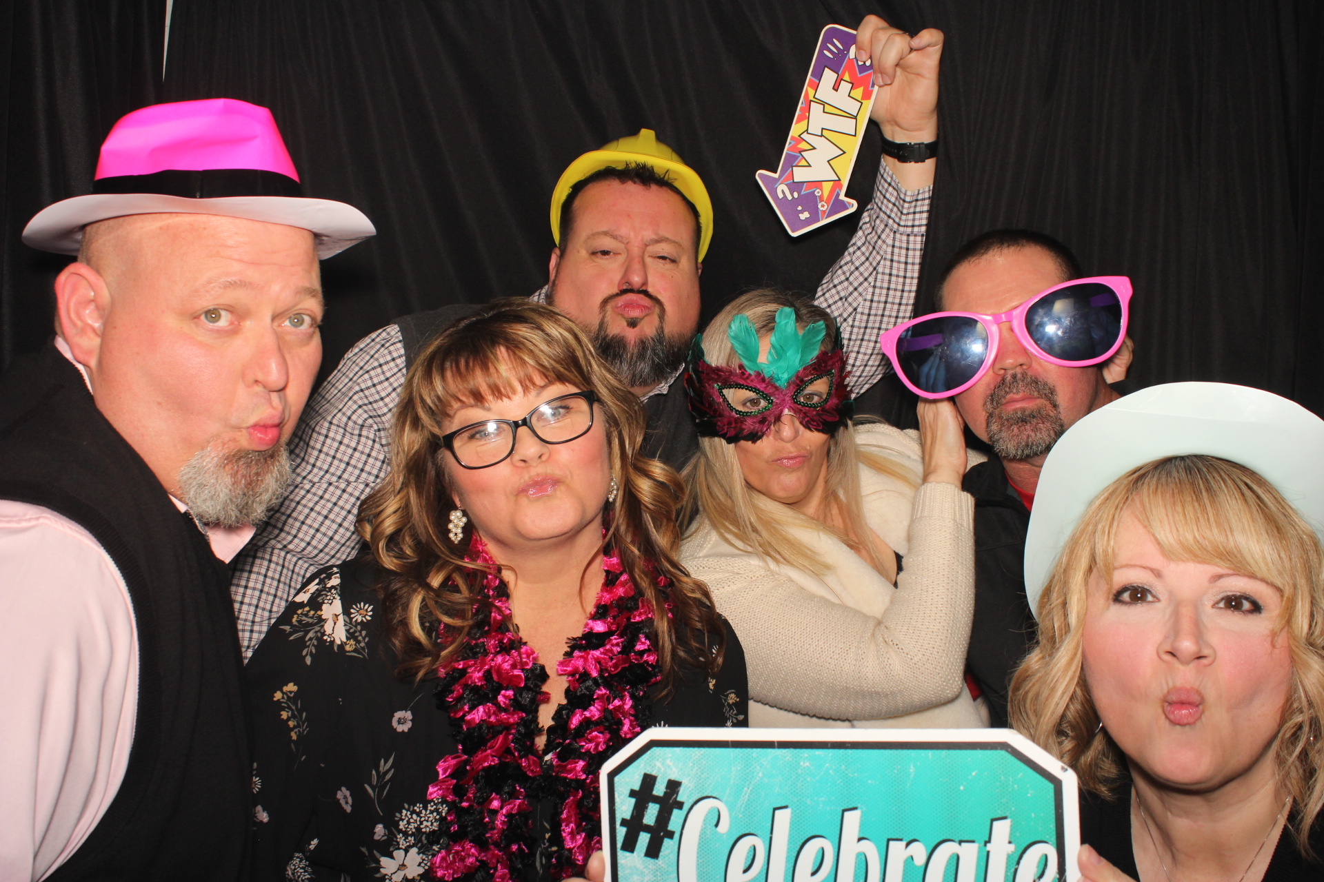 GE Holiday Party  | View more photos from the event at gallery.photoboothcincy.com/u/PhotoBoothCincy/GE-Holiday-Party