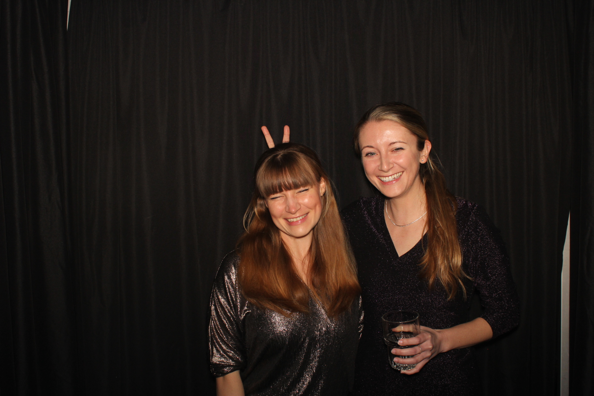 GE Holiday Party  | View more photos from the event at gallery.photoboothcincy.com/u/PhotoBoothCincy/GE-Holiday-Party