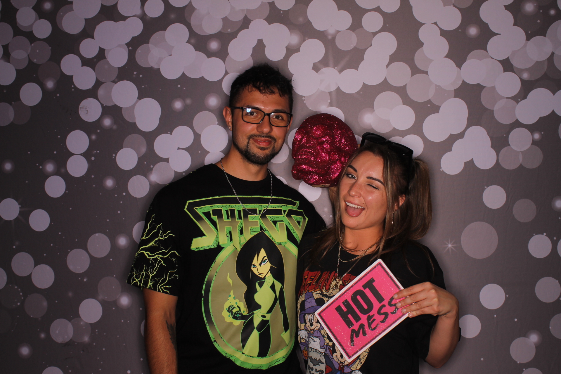 Gracie's 24th summer slasher | View more photos from the event at gallery.photoboothcincy.com/u/PhotoBoothCincy/Gracies-24th-summer-slasher