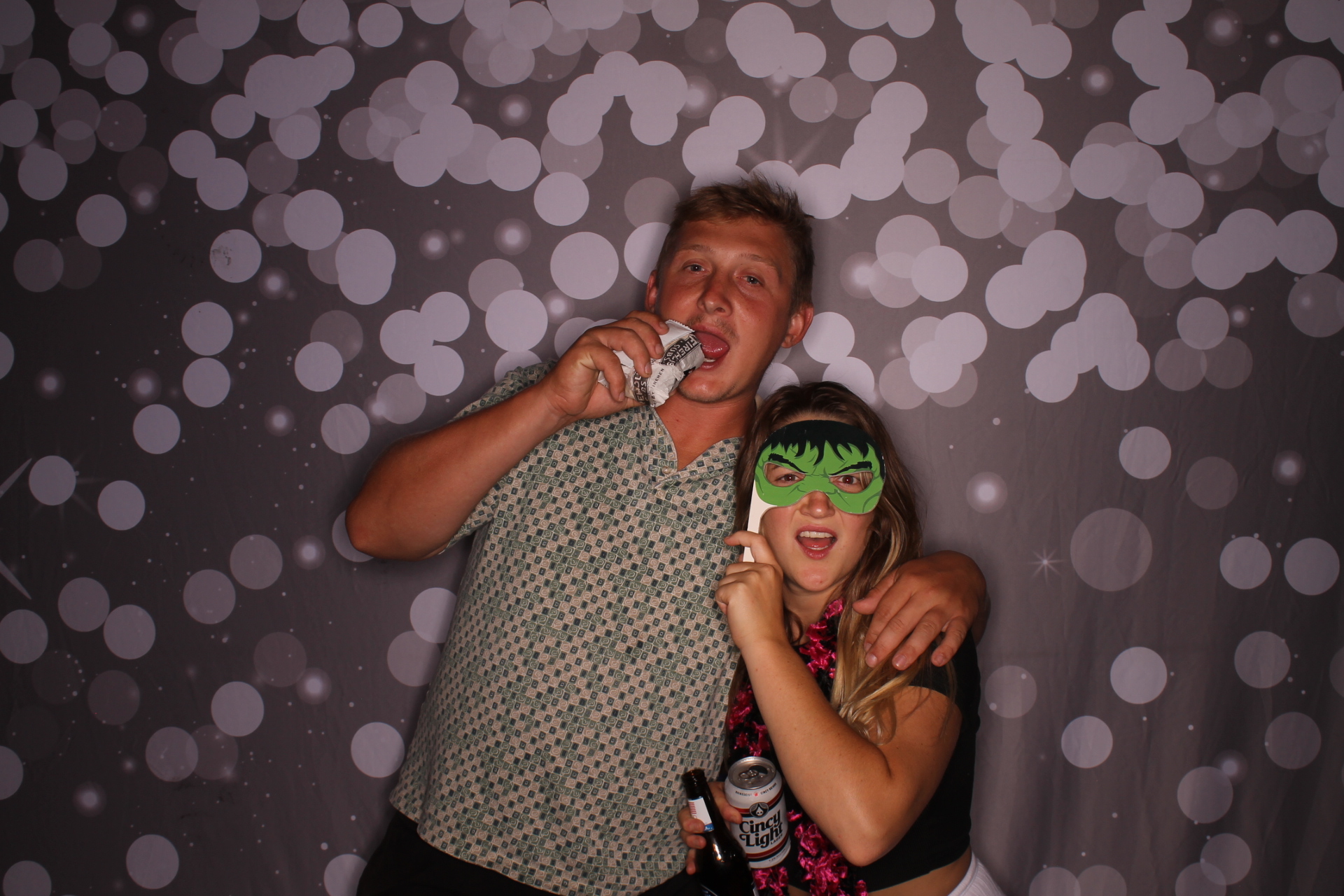 Gracie's 24th summer slasher | View more photos from the event at gallery.photoboothcincy.com/u/PhotoBoothCincy/Gracies-24th-summer-slasher