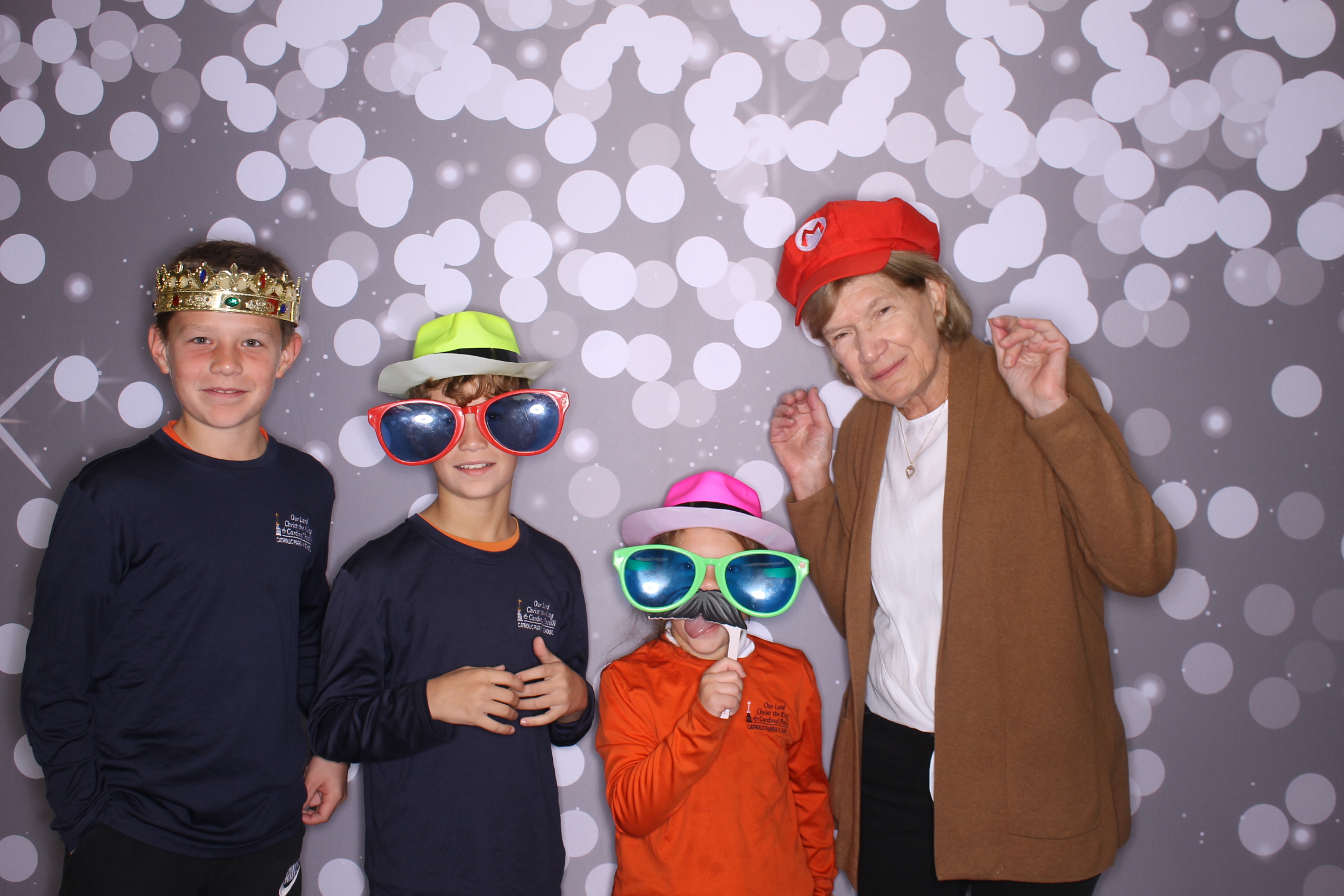 Grand Parents Day | View more photos from the event at gallery.photoboothcincy.com/u/PhotoBoothCincy/Grand-Parents-Day