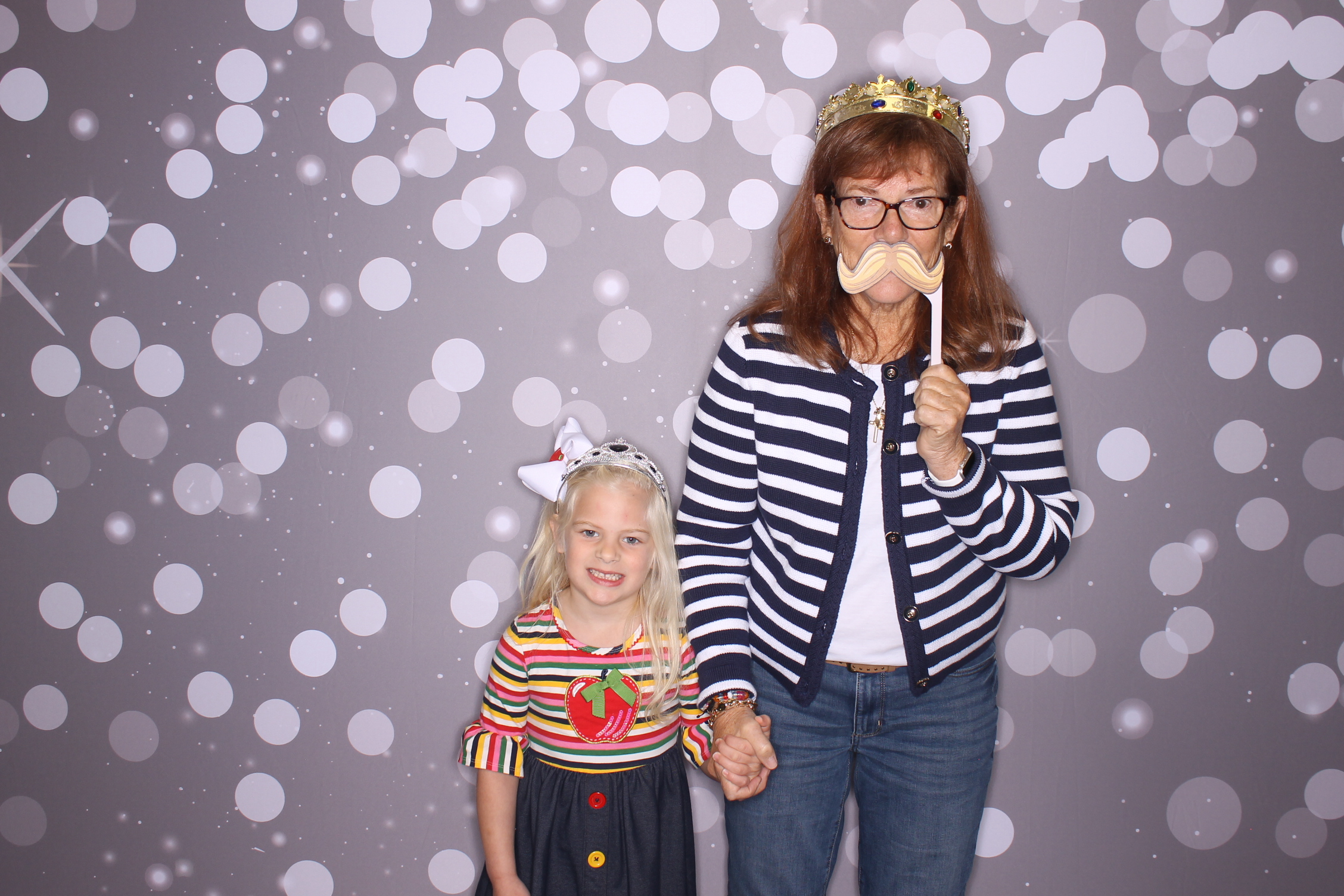 Grand Parents Day | View more photos from the event at gallery.photoboothcincy.com/u/PhotoBoothCincy/Grand-Parents-Day