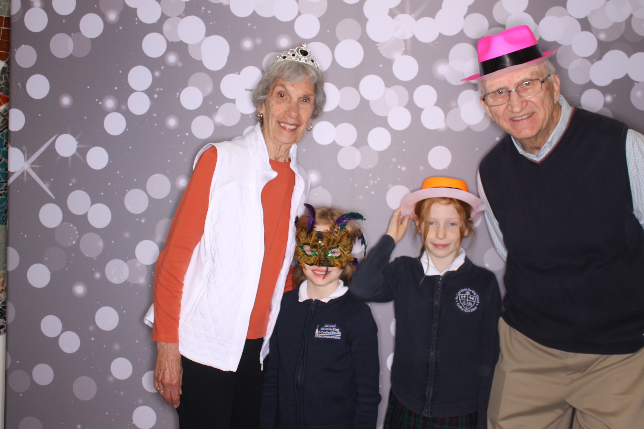 Grand Parents Day | View more photos from the event at gallery.photoboothcincy.com/u/PhotoBoothCincy/Grand-Parents-Day