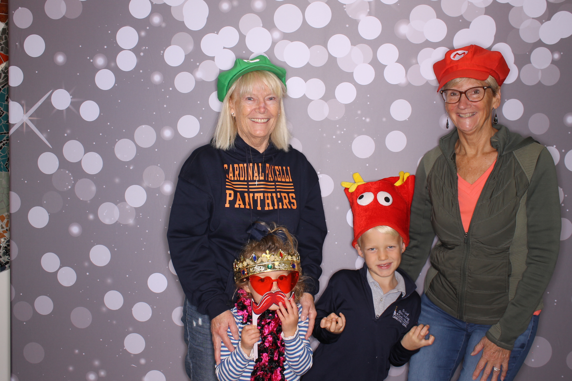 Grand Parents Day | View more photos from the event at gallery.photoboothcincy.com/u/PhotoBoothCincy/Grand-Parents-Day