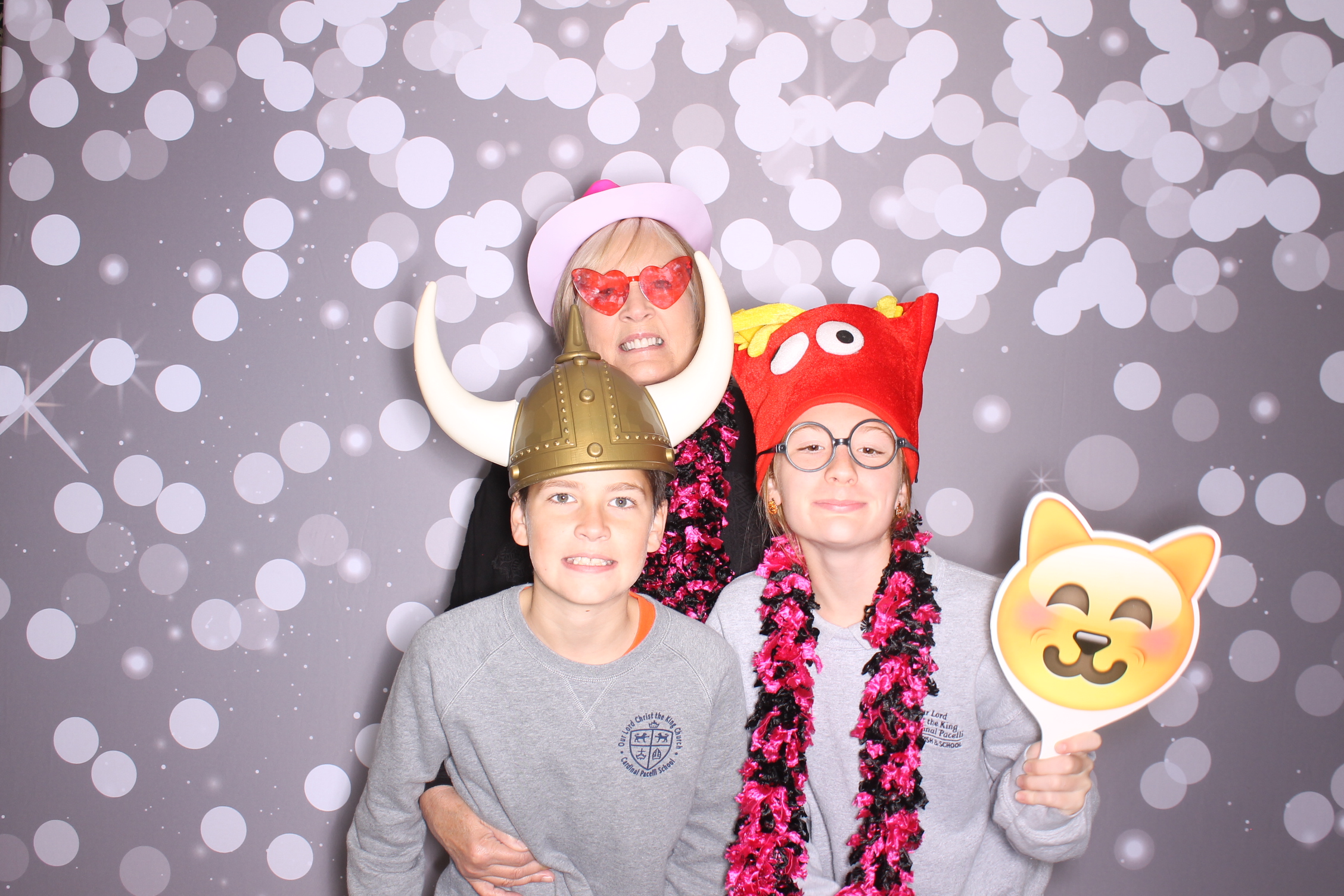 Grand Parents Day | View more photos from the event at gallery.photoboothcincy.com/u/PhotoBoothCincy/Grand-Parents-Day