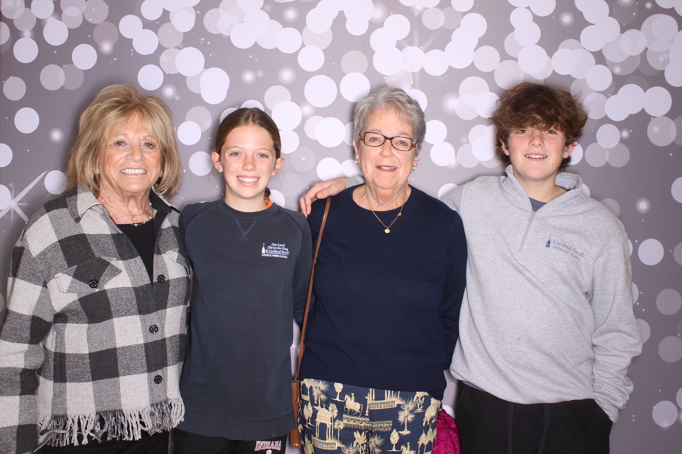 Grand Parents Day | View more photos from the event at gallery.photoboothcincy.com/u/PhotoBoothCincy/Grand-Parents-Day