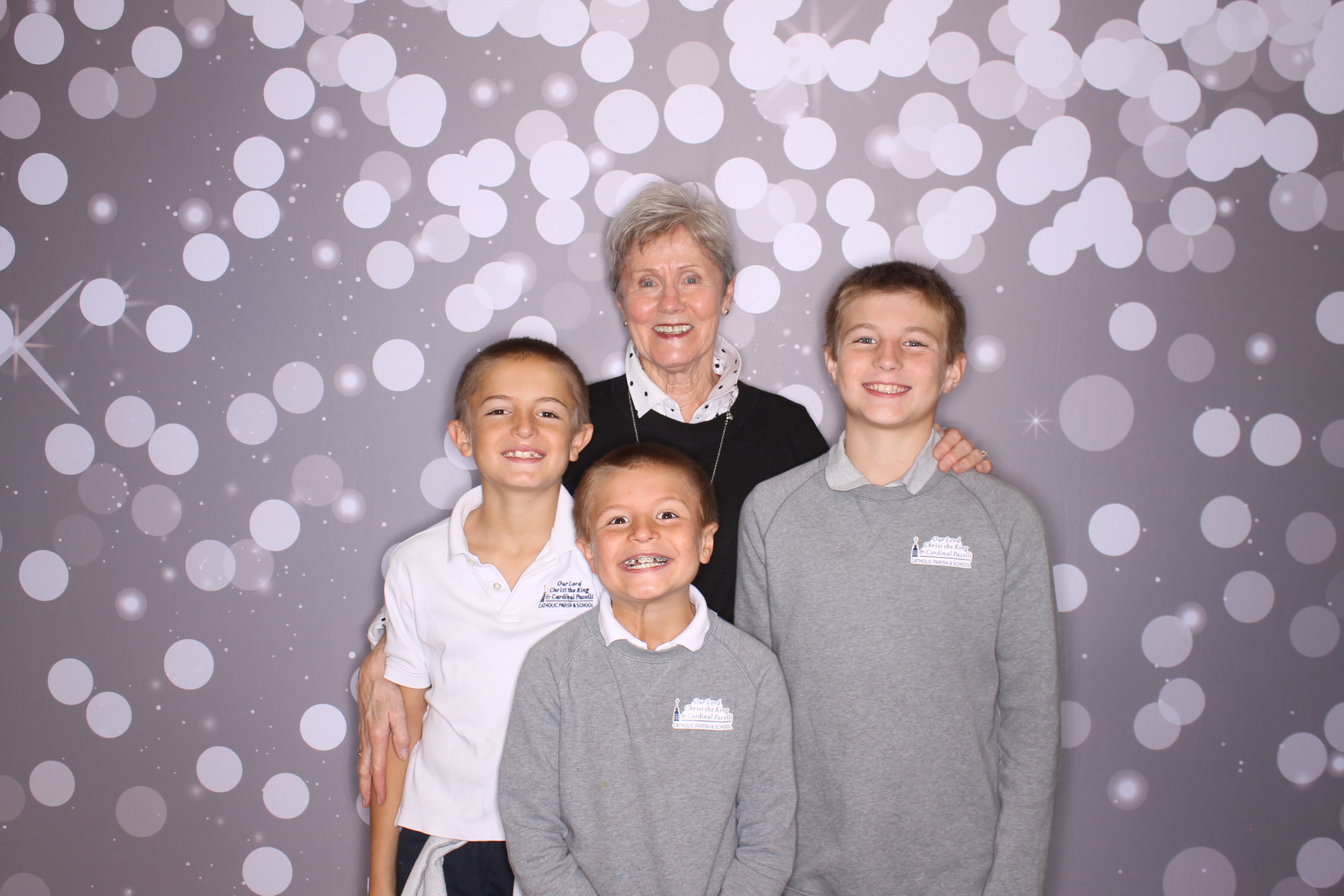 Grand Parents Day | View more photos from the event at gallery.photoboothcincy.com/u/PhotoBoothCincy/Grand-Parents-Day