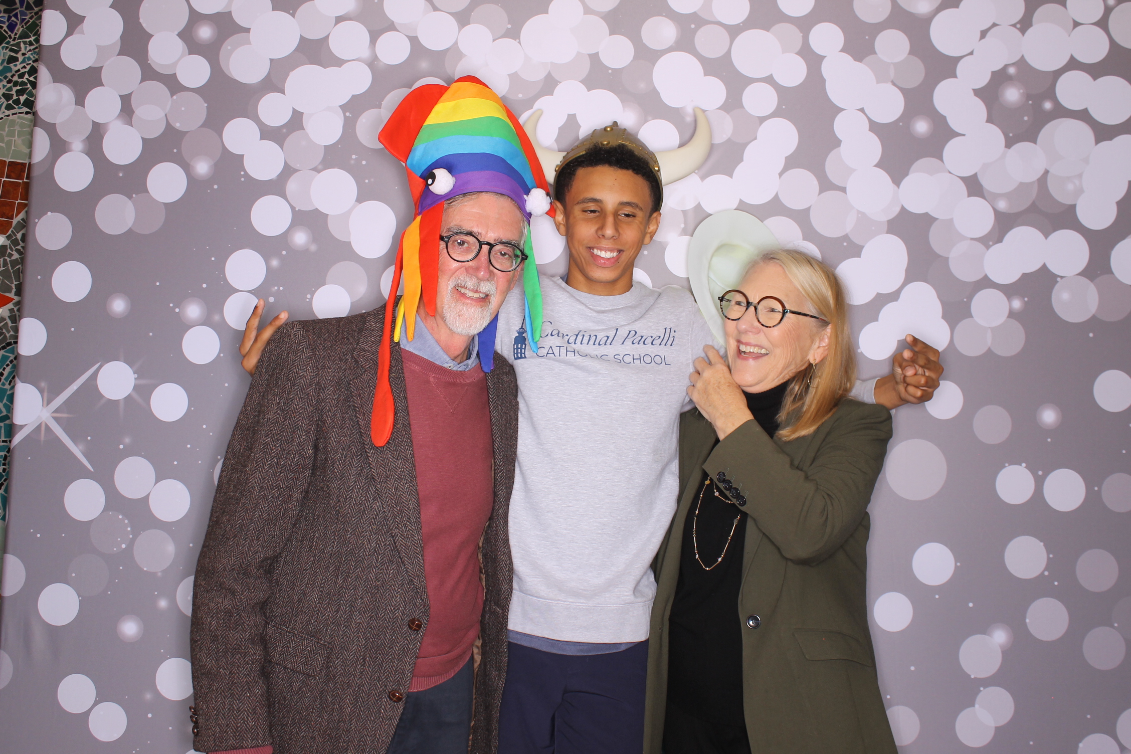 Grand Parents Day | View more photos from the event at gallery.photoboothcincy.com/u/PhotoBoothCincy/Grand-Parents-Day