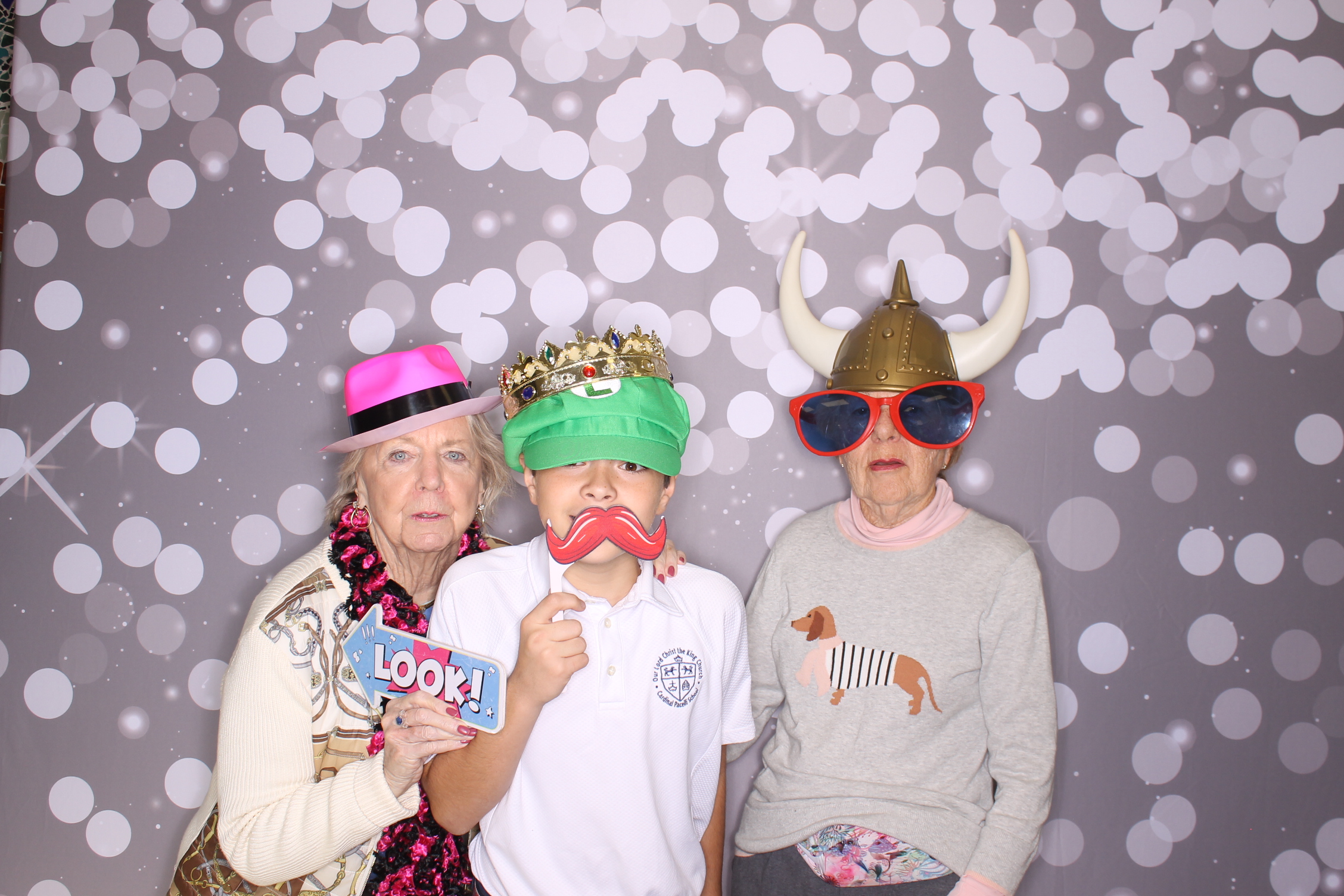 Grand Parents Day | View more photos from the event at gallery.photoboothcincy.com/u/PhotoBoothCincy/Grand-Parents-Day