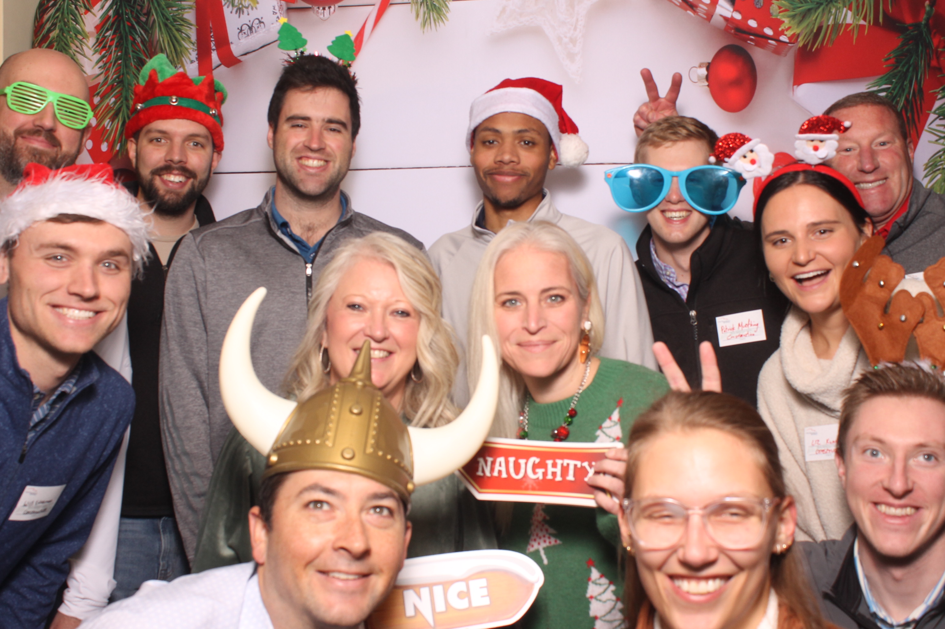 Great American Insurance Holiday Party 2024 | View more photos from the event at gallery.photoboothcincy.com/u/PhotoBoothCincy/Great-American-Insurance-Holiday-Party-2024