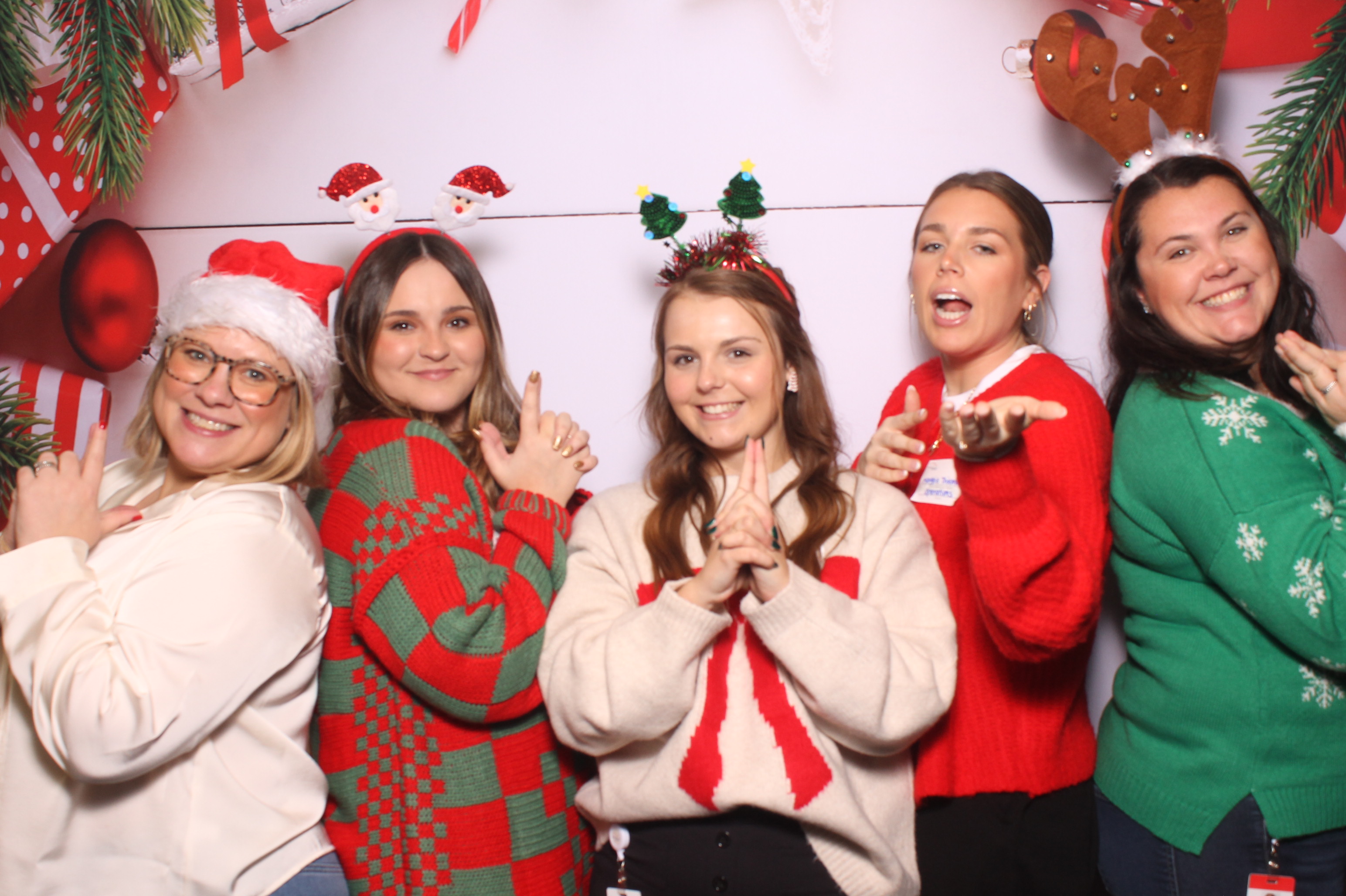 Great American Insurance Holiday Party 2024 | View more photos from the event at gallery.photoboothcincy.com/u/PhotoBoothCincy/Great-American-Insurance-Holiday-Party-2024