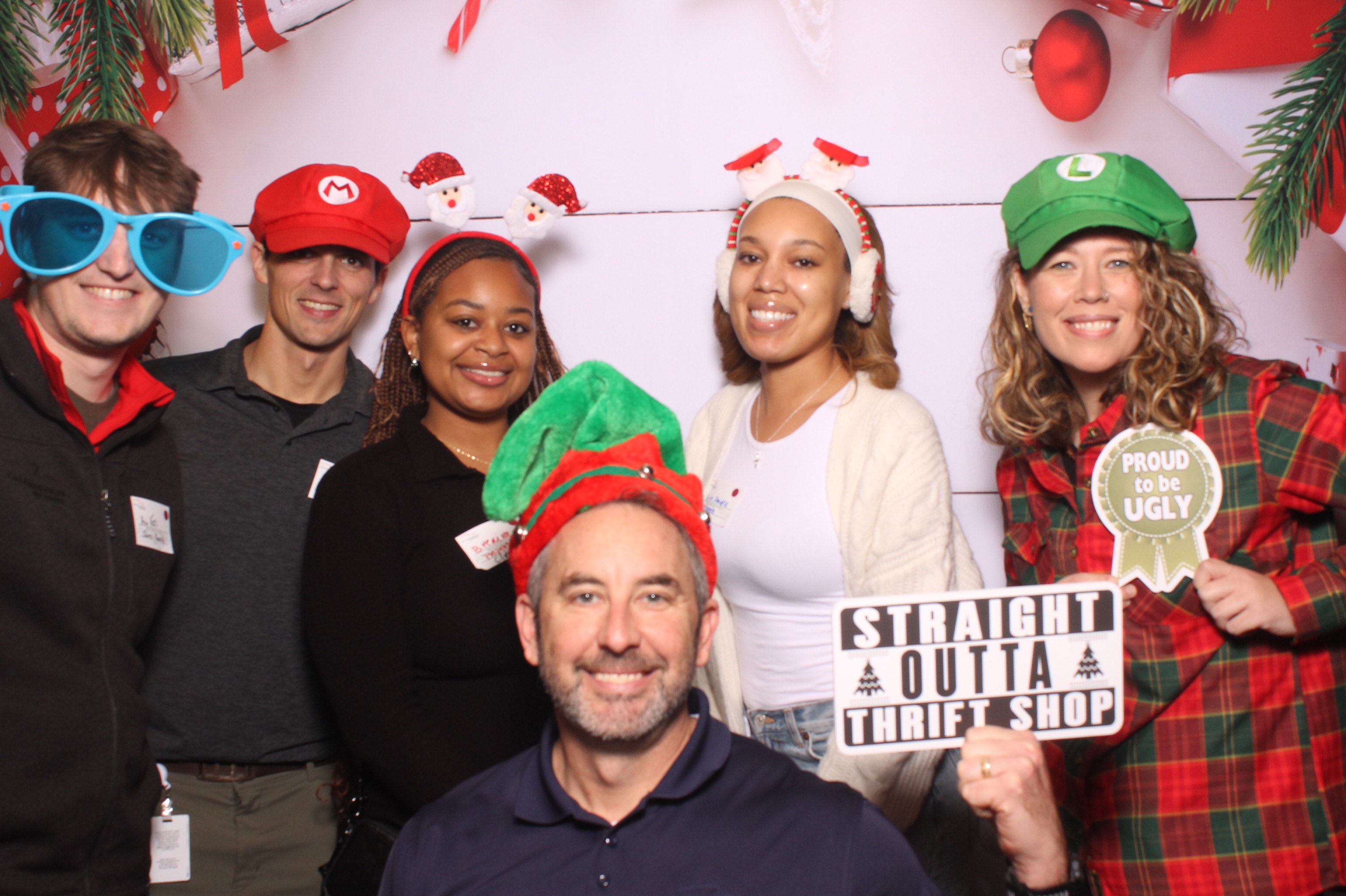Great American Insurance Holiday Party 2024 | View more photos from the event at gallery.photoboothcincy.com/u/PhotoBoothCincy/Great-American-Insurance-Holiday-Party-2024