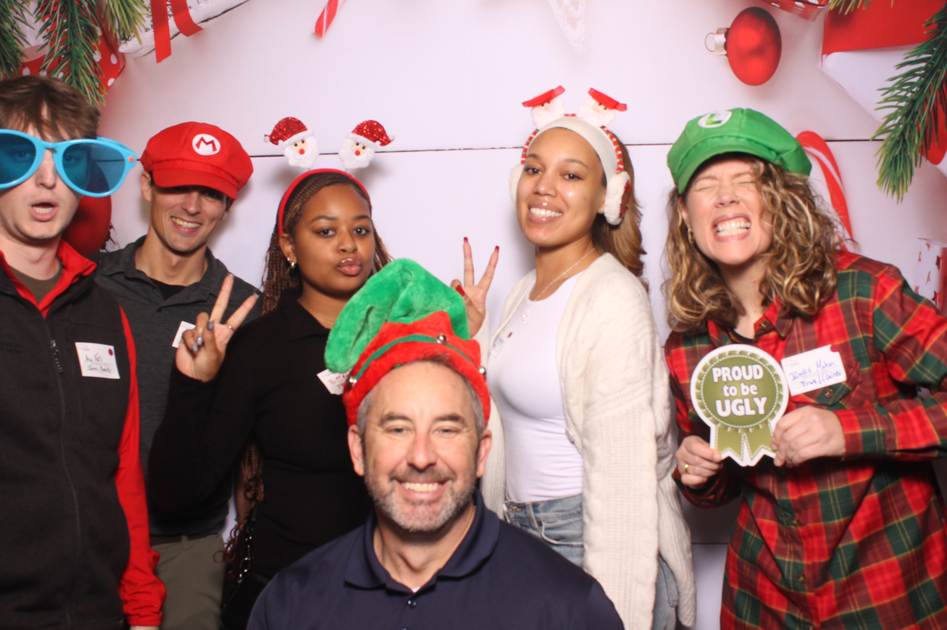 Great American Insurance Holiday Party 2024 | View more photos from the event at gallery.photoboothcincy.com/u/PhotoBoothCincy/Great-American-Insurance-Holiday-Party-2024