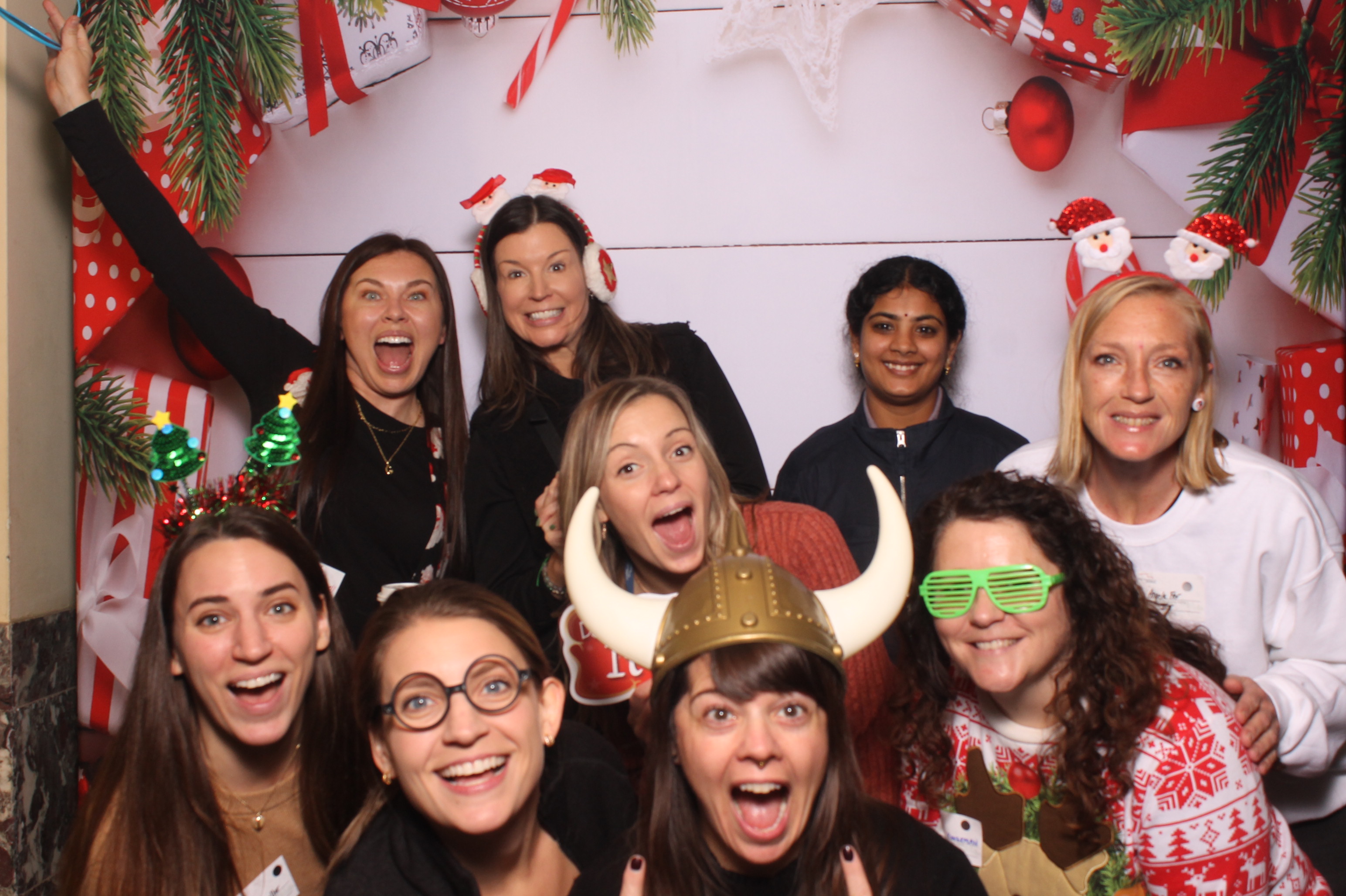 Great American Insurance Holiday Party 2024 | View more photos from the event at gallery.photoboothcincy.com/u/PhotoBoothCincy/Great-American-Insurance-Holiday-Party-2024