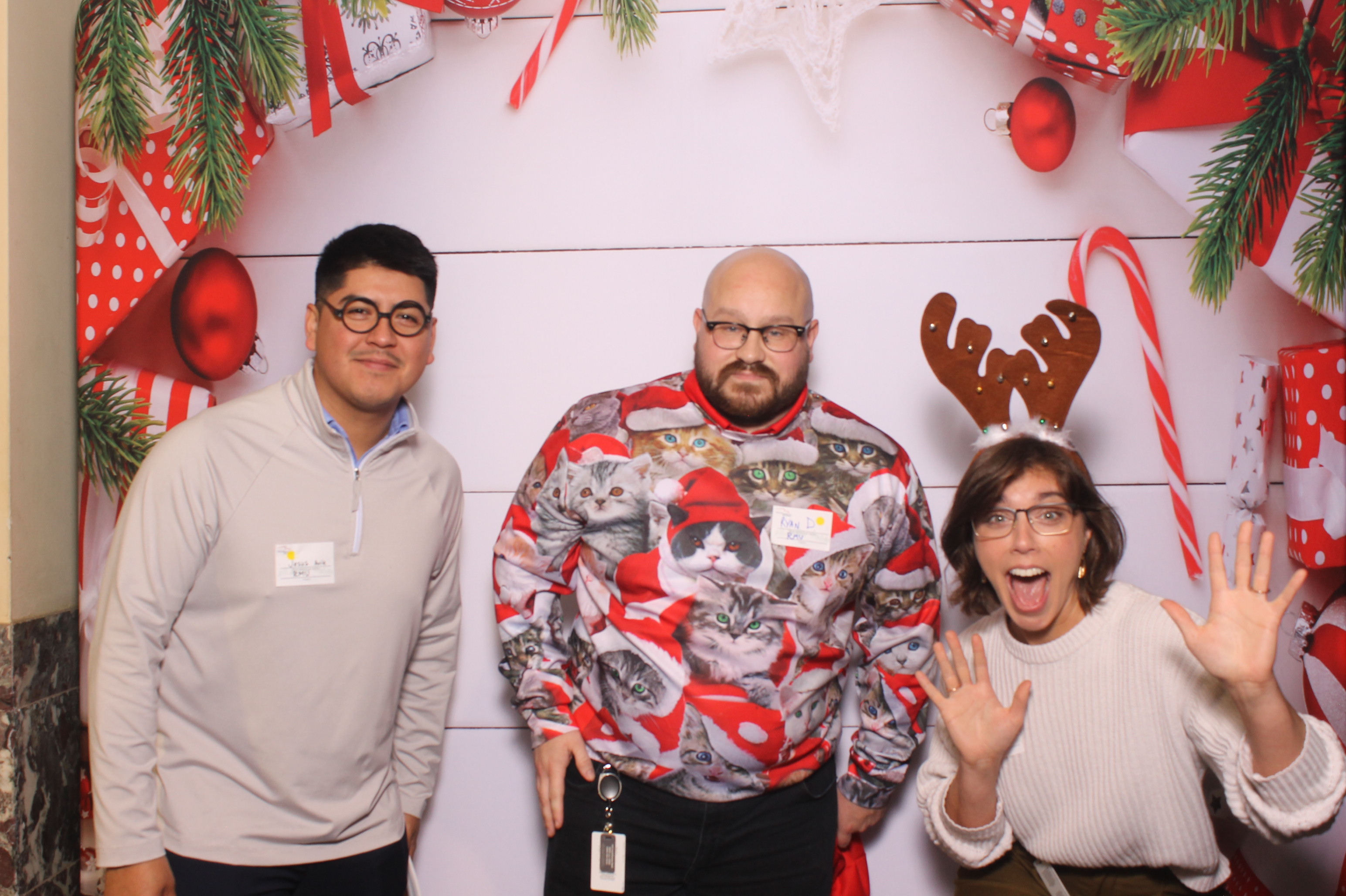 Great American Insurance Holiday Party 2024 | View more photos from the event at gallery.photoboothcincy.com/u/PhotoBoothCincy/Great-American-Insurance-Holiday-Party-2024