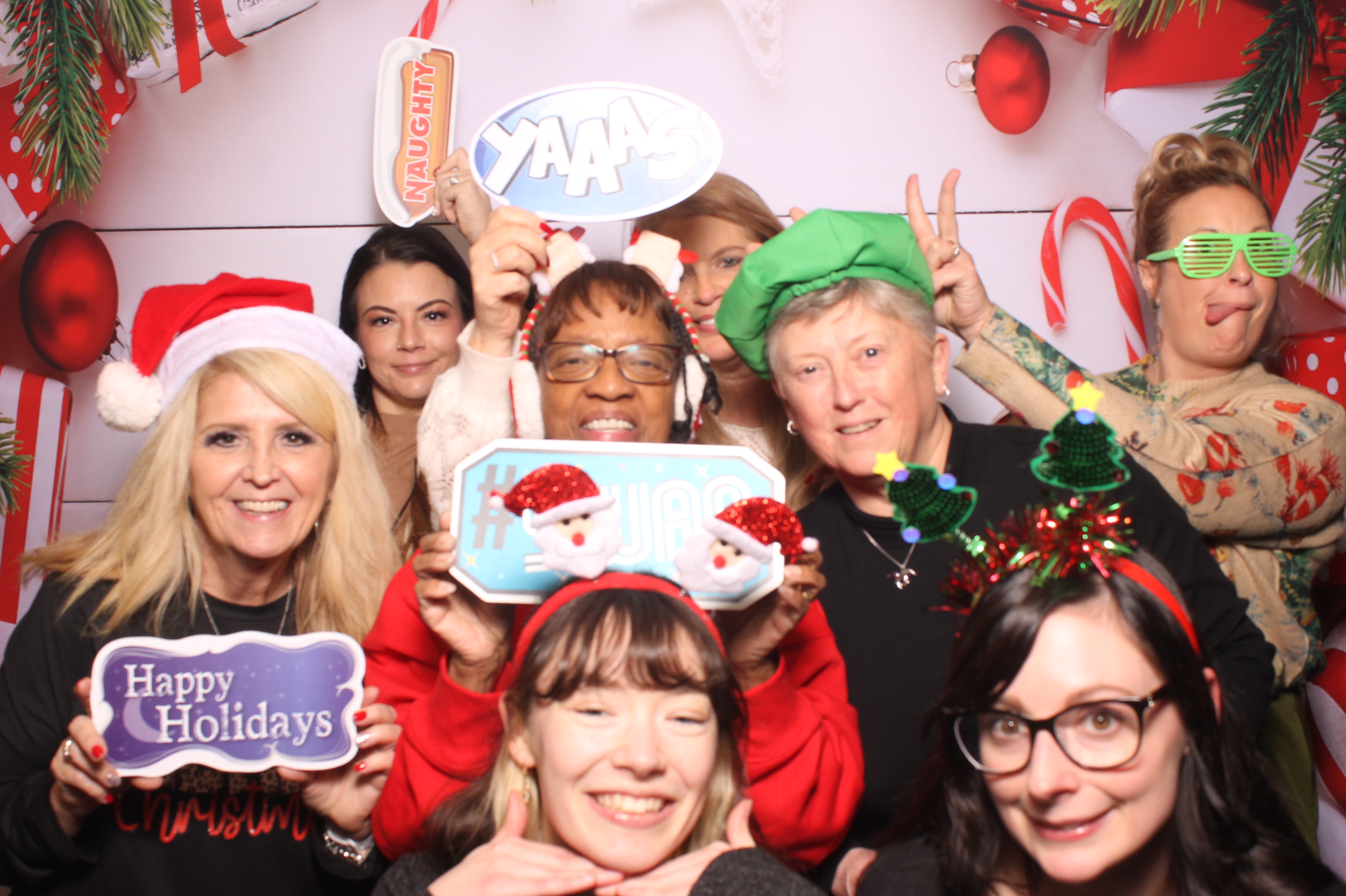 Great American Insurance Holiday Party 2024 | View more photos from the event at gallery.photoboothcincy.com/u/PhotoBoothCincy/Great-American-Insurance-Holiday-Party-2024