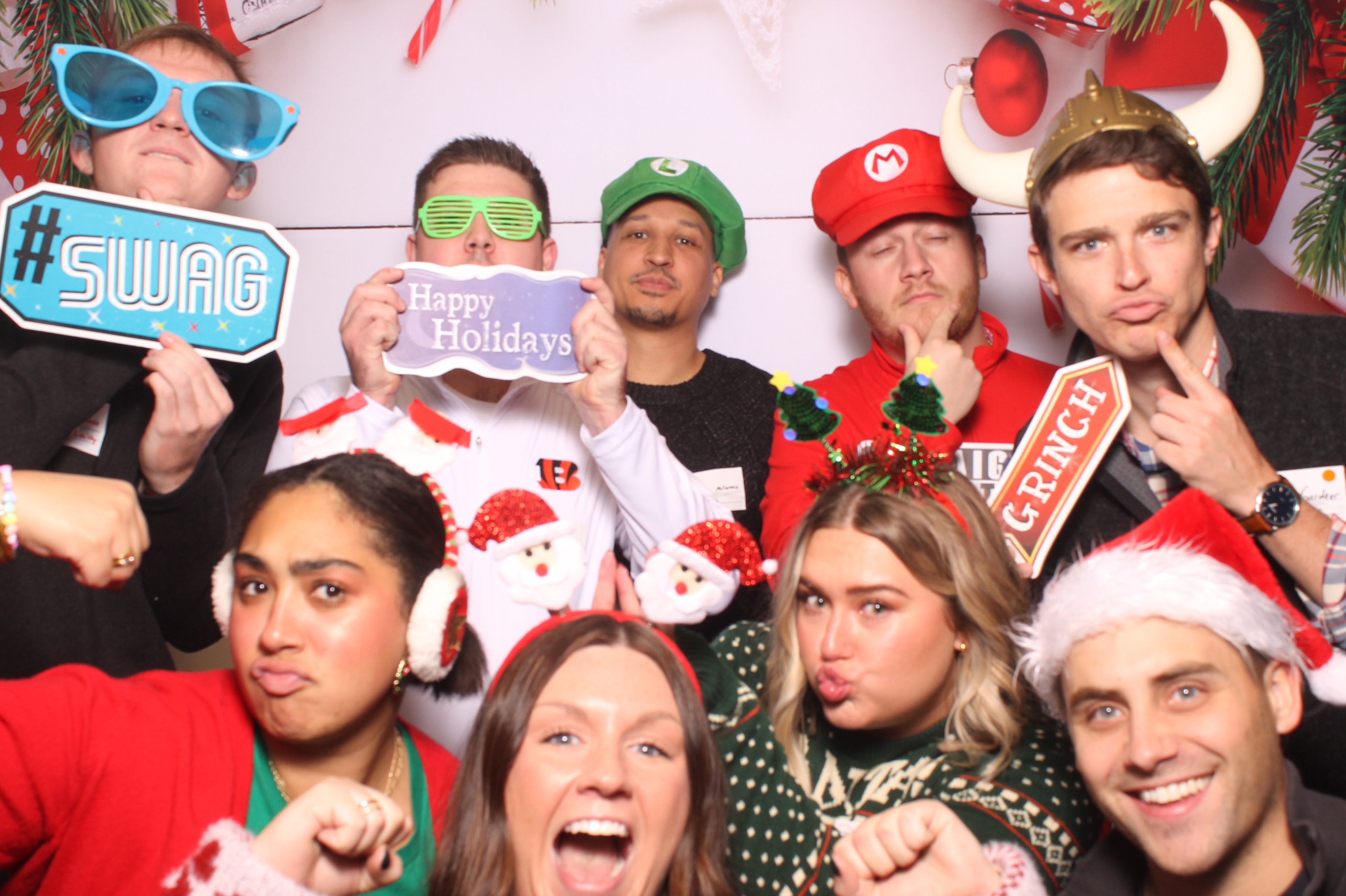 Great American Insurance Holiday Party 2024 | View more photos from the event at gallery.photoboothcincy.com/u/PhotoBoothCincy/Great-American-Insurance-Holiday-Party-2024