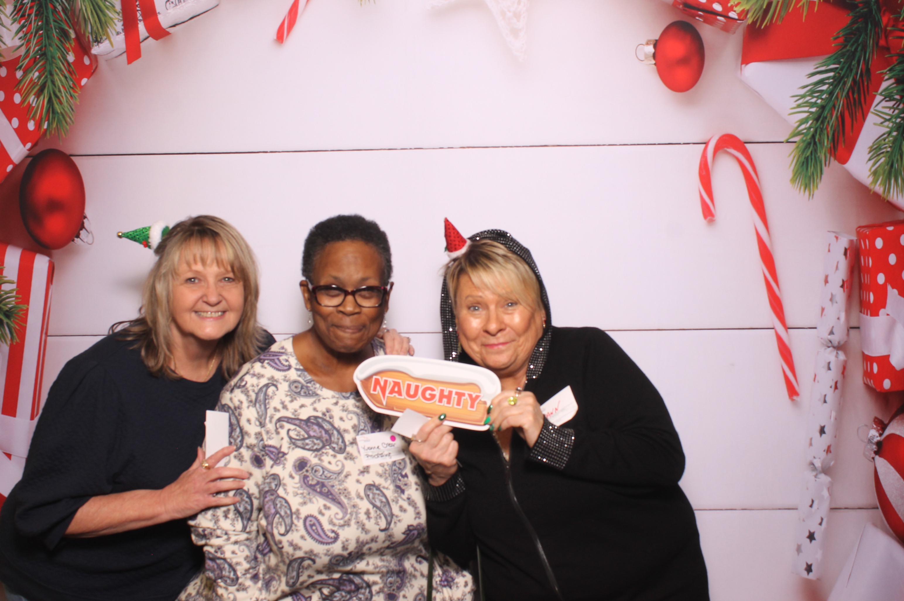 Great American Insurance Holiday Party 2024 | View more photos from the event at gallery.photoboothcincy.com/u/PhotoBoothCincy/Great-American-Insurance-Holiday-Party-2024