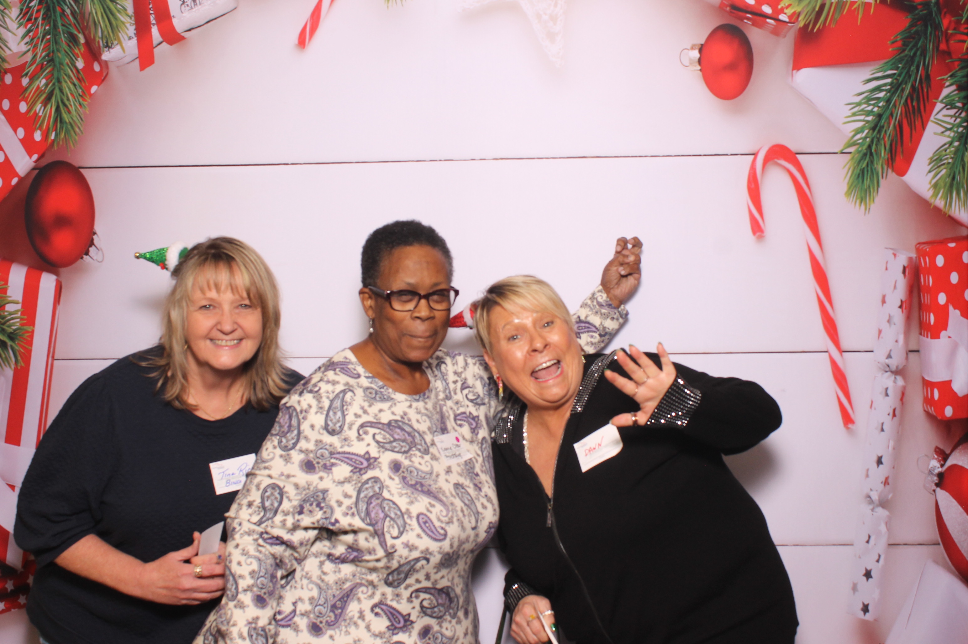 Great American Insurance Holiday Party 2024 | View more photos from the event at gallery.photoboothcincy.com/u/PhotoBoothCincy/Great-American-Insurance-Holiday-Party-2024