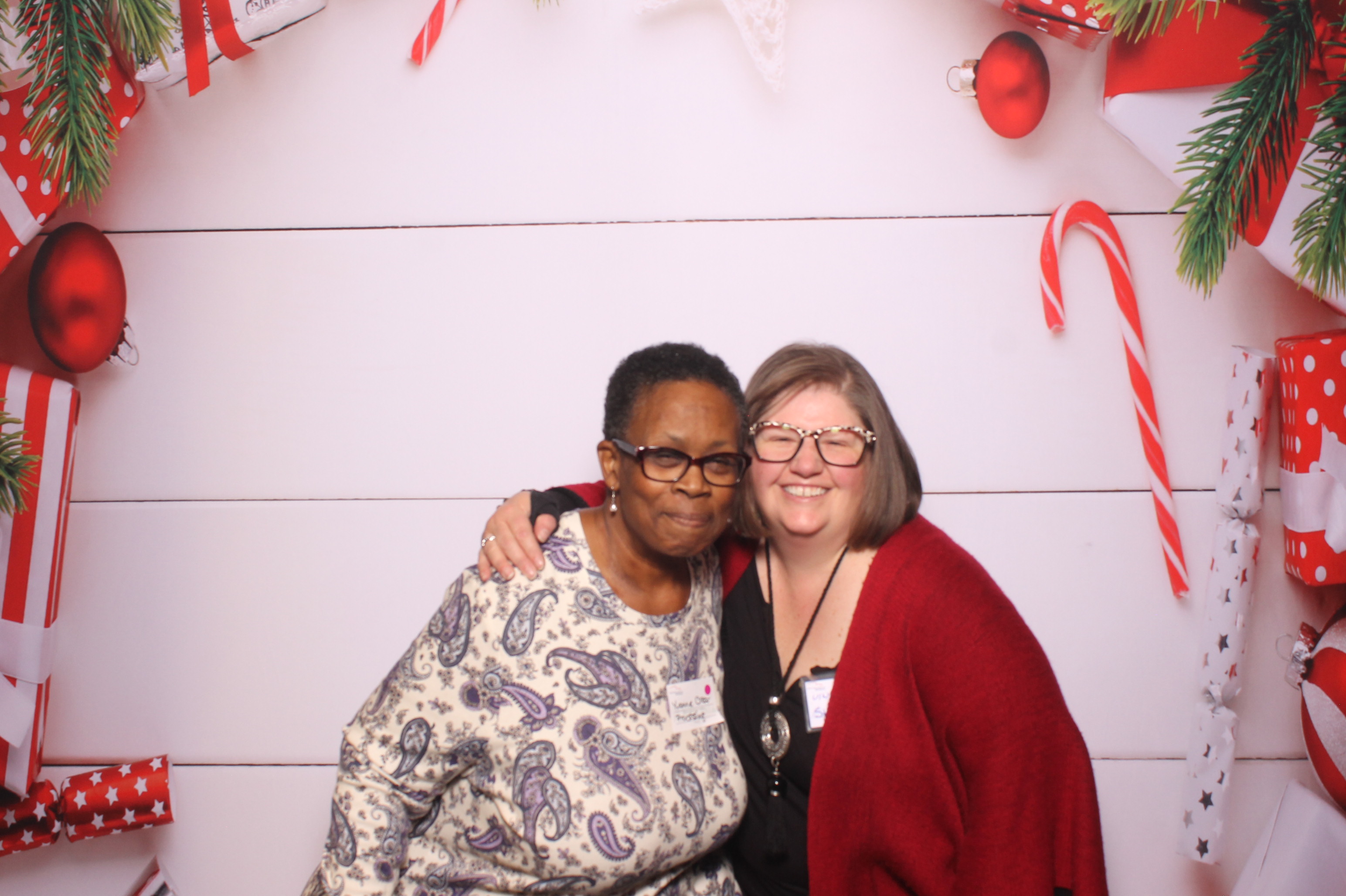 Great American Insurance Holiday Party 2024 | View more photos from the event at gallery.photoboothcincy.com/u/PhotoBoothCincy/Great-American-Insurance-Holiday-Party-2024